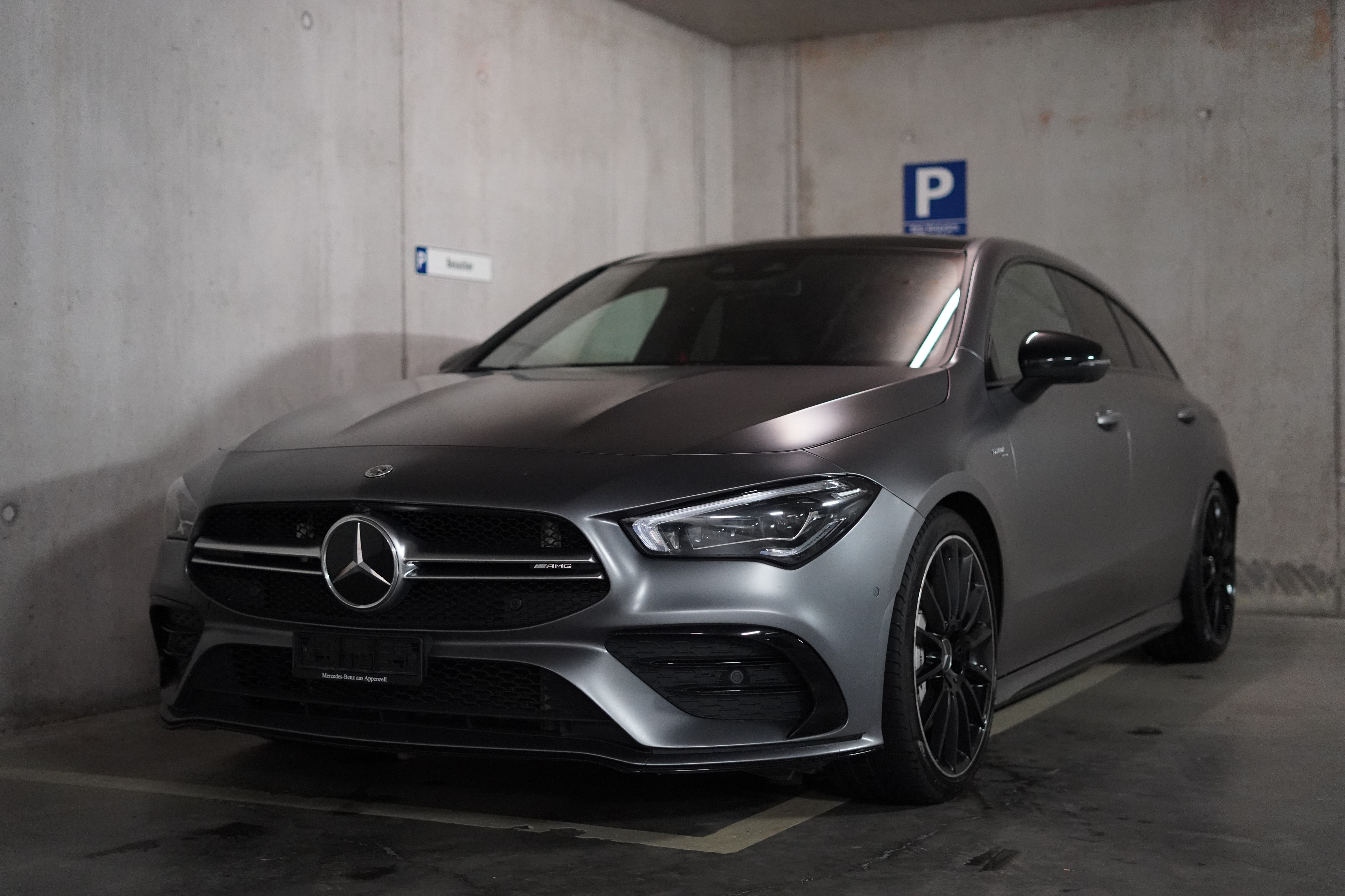 MERCEDES-BENZ CLA Shooting Brake 35 AMG 4Matic 7G-DCT