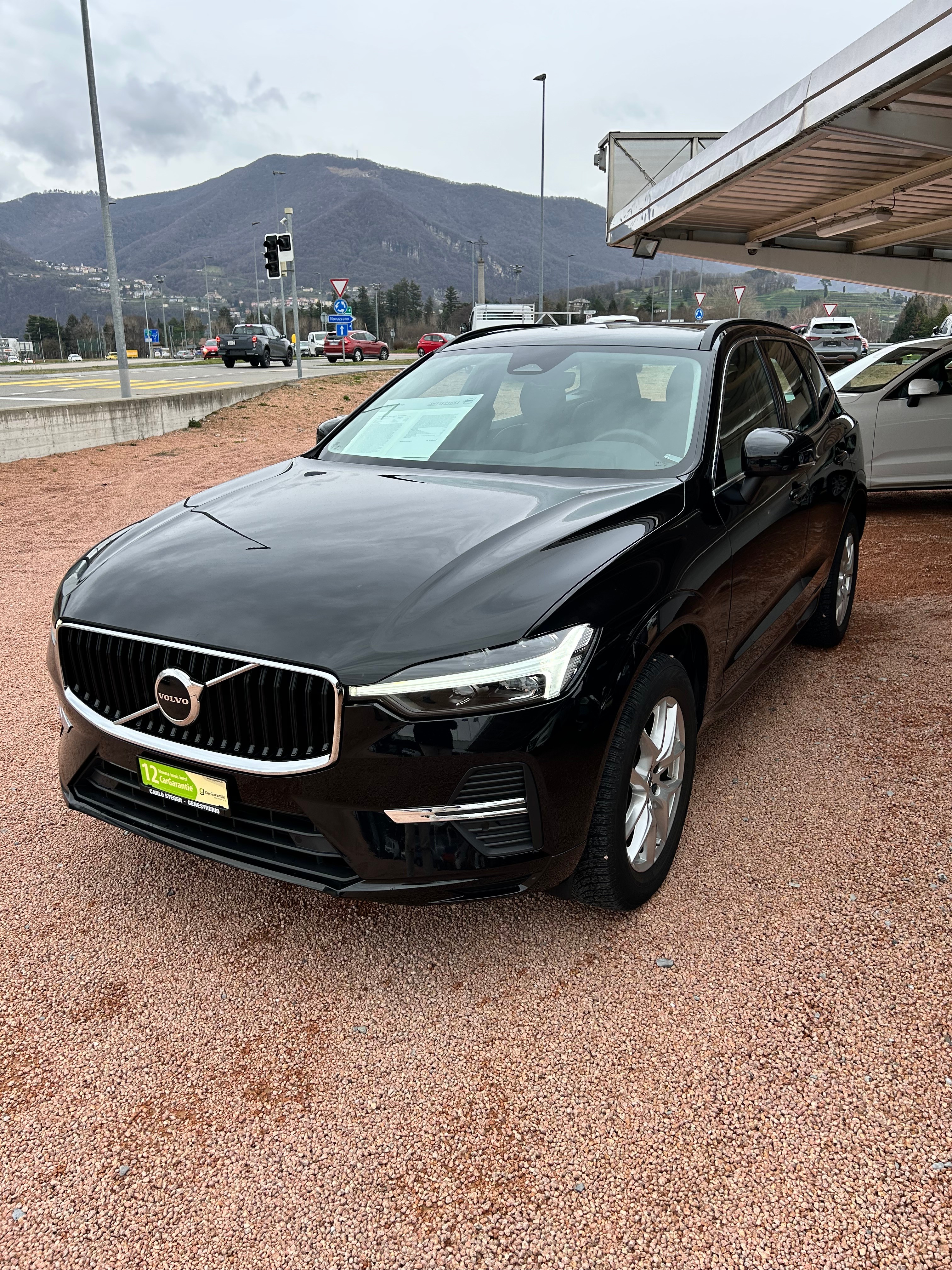 VOLVO XC60 B4 Diesel Mild Hybrid AWD Momentum Geartronic