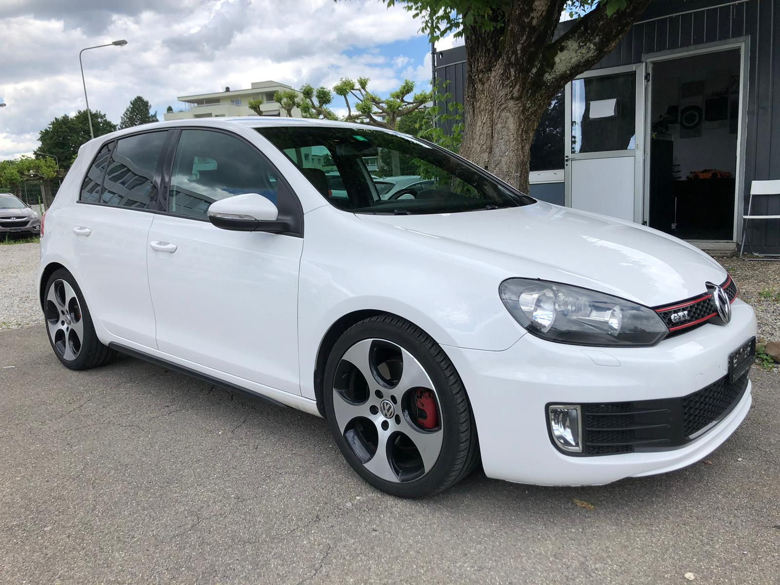 VW Golf 2.0 TSI GTI DSG