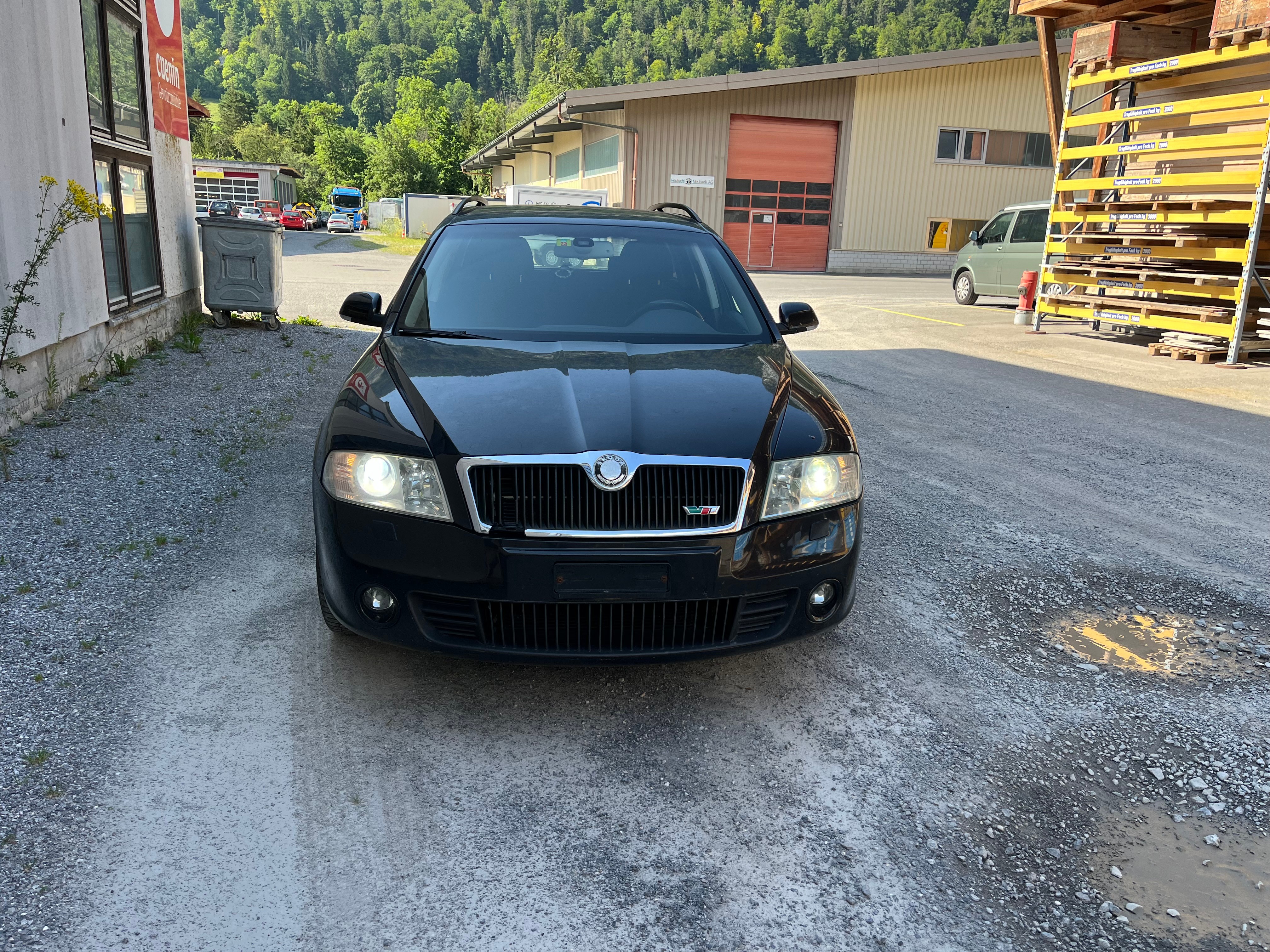 SKODA Octavia 2.0 TDI Swiss Adventure 4x4