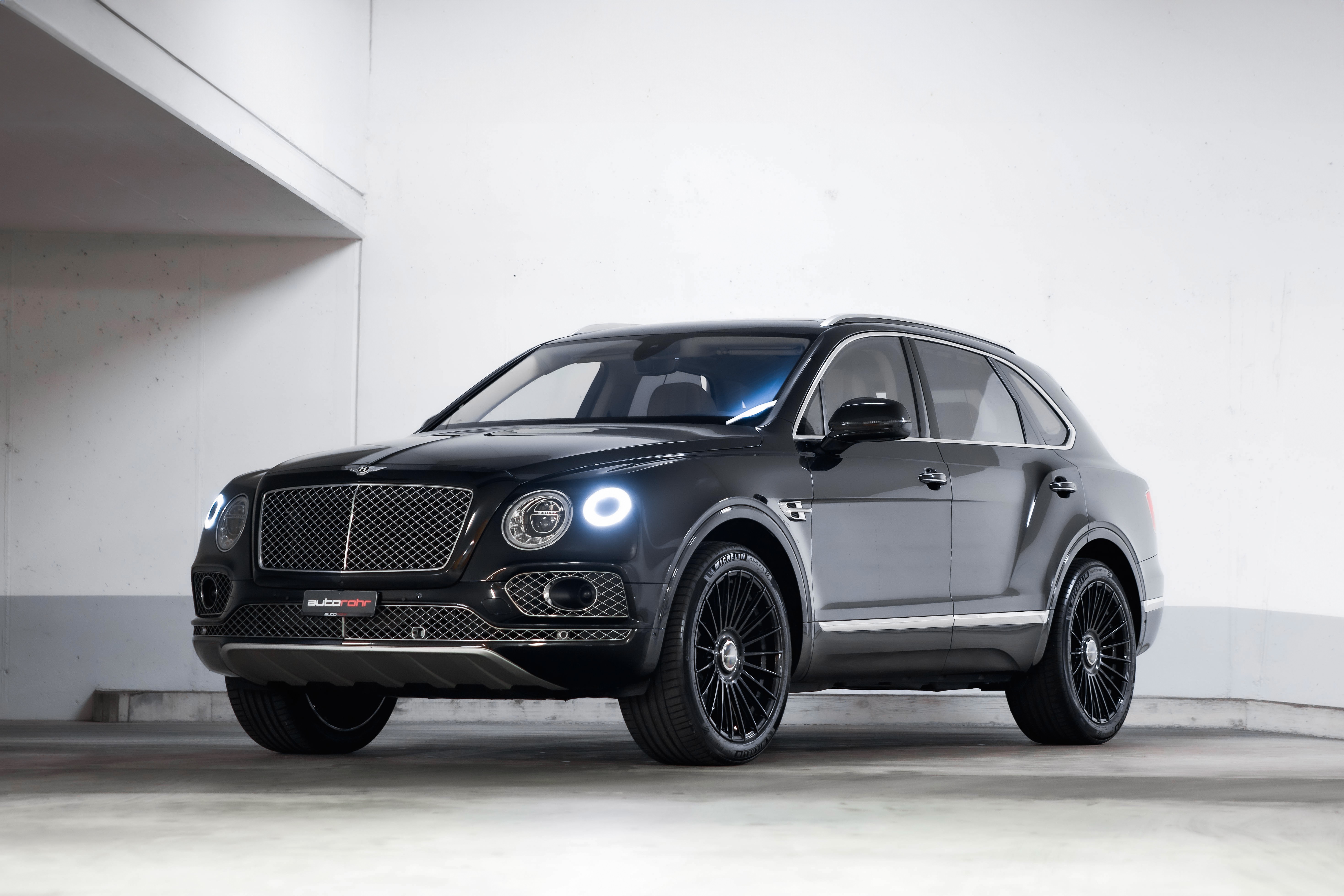 BENTLEY Bentayga W12