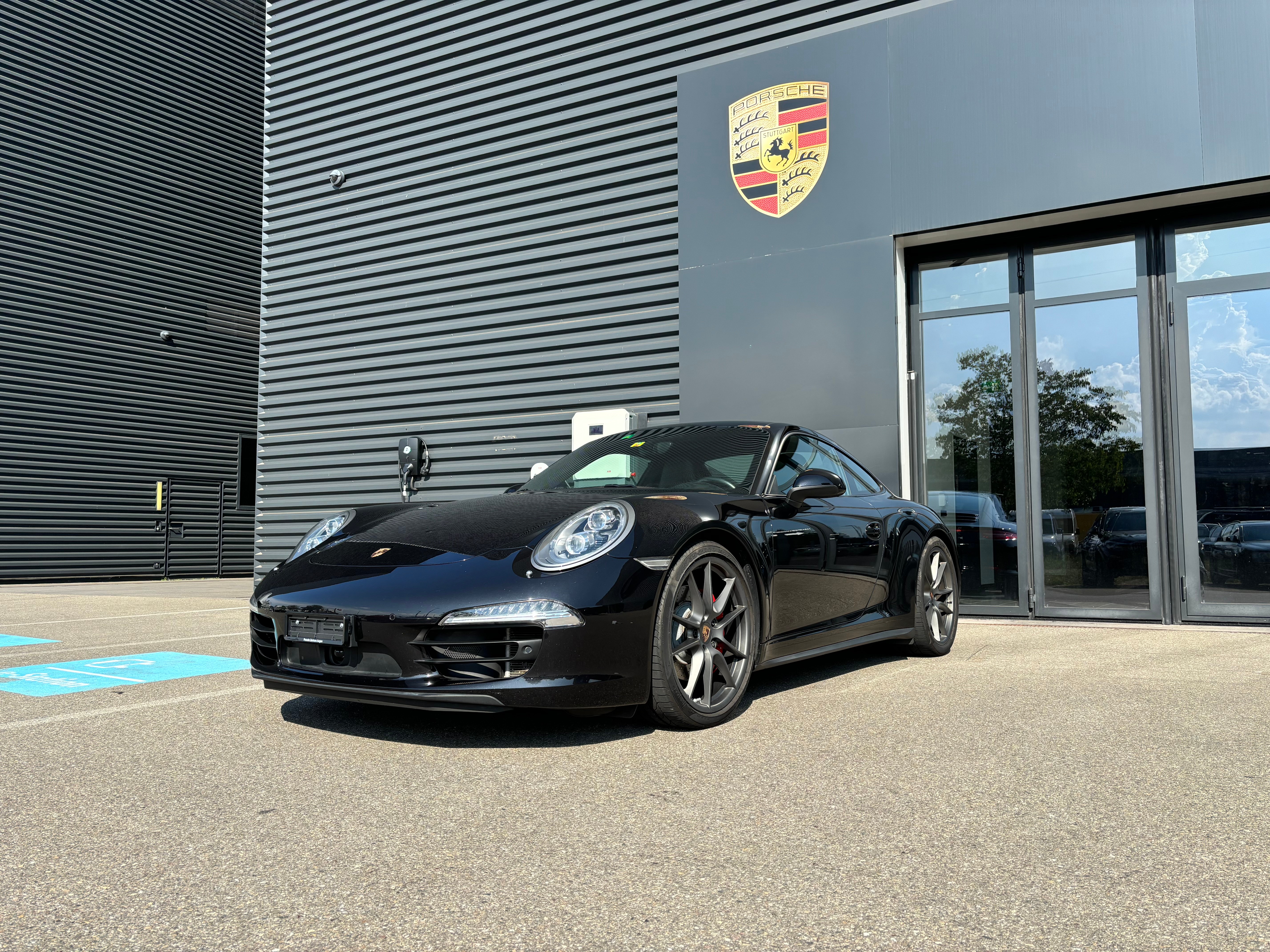 PORSCHE 911 Carrera 4S PDK (Porsche approved 03.25)