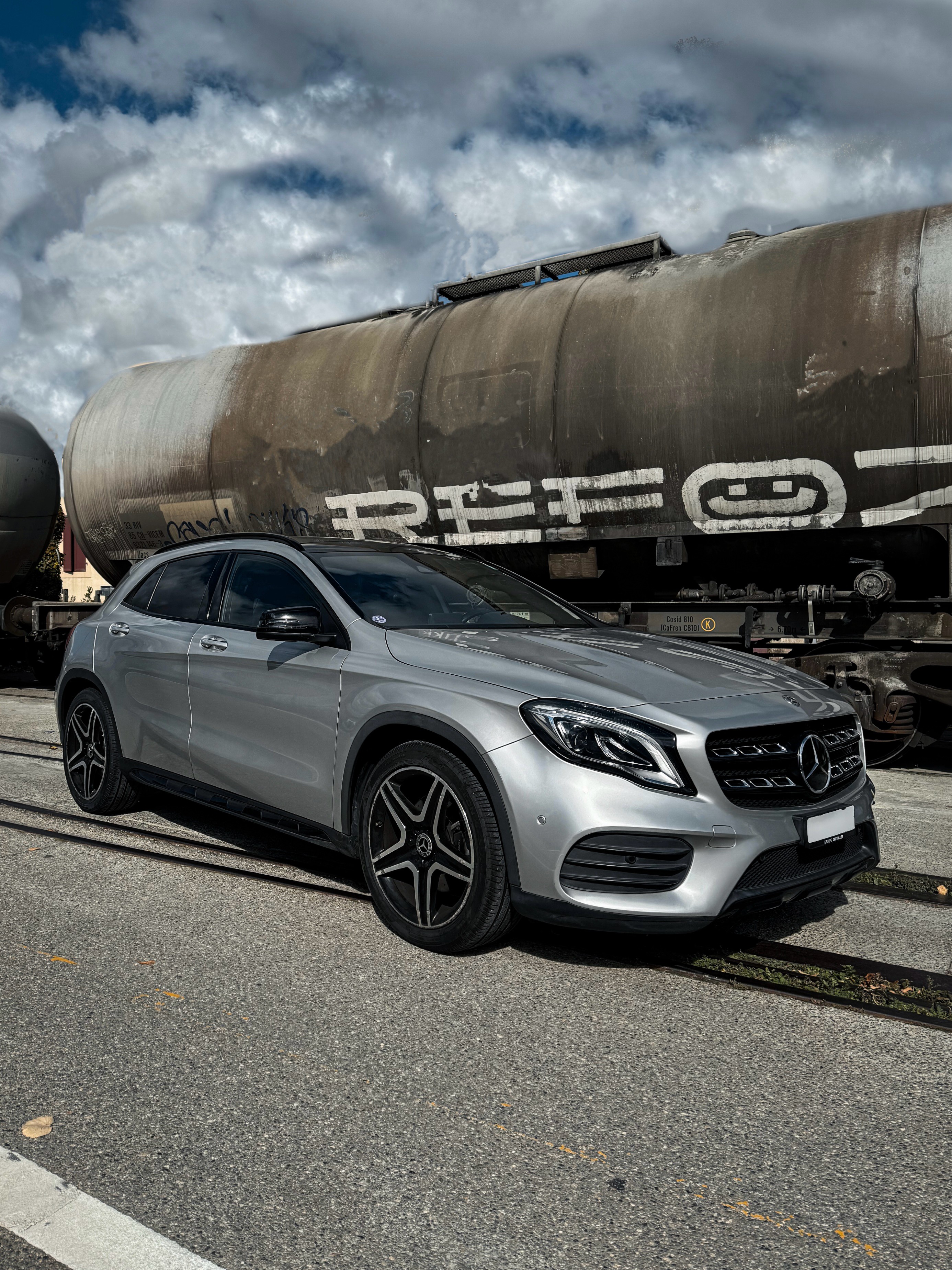 MERCEDES-BENZ GLA 250 AMG Line 4Matic 7G-DCT