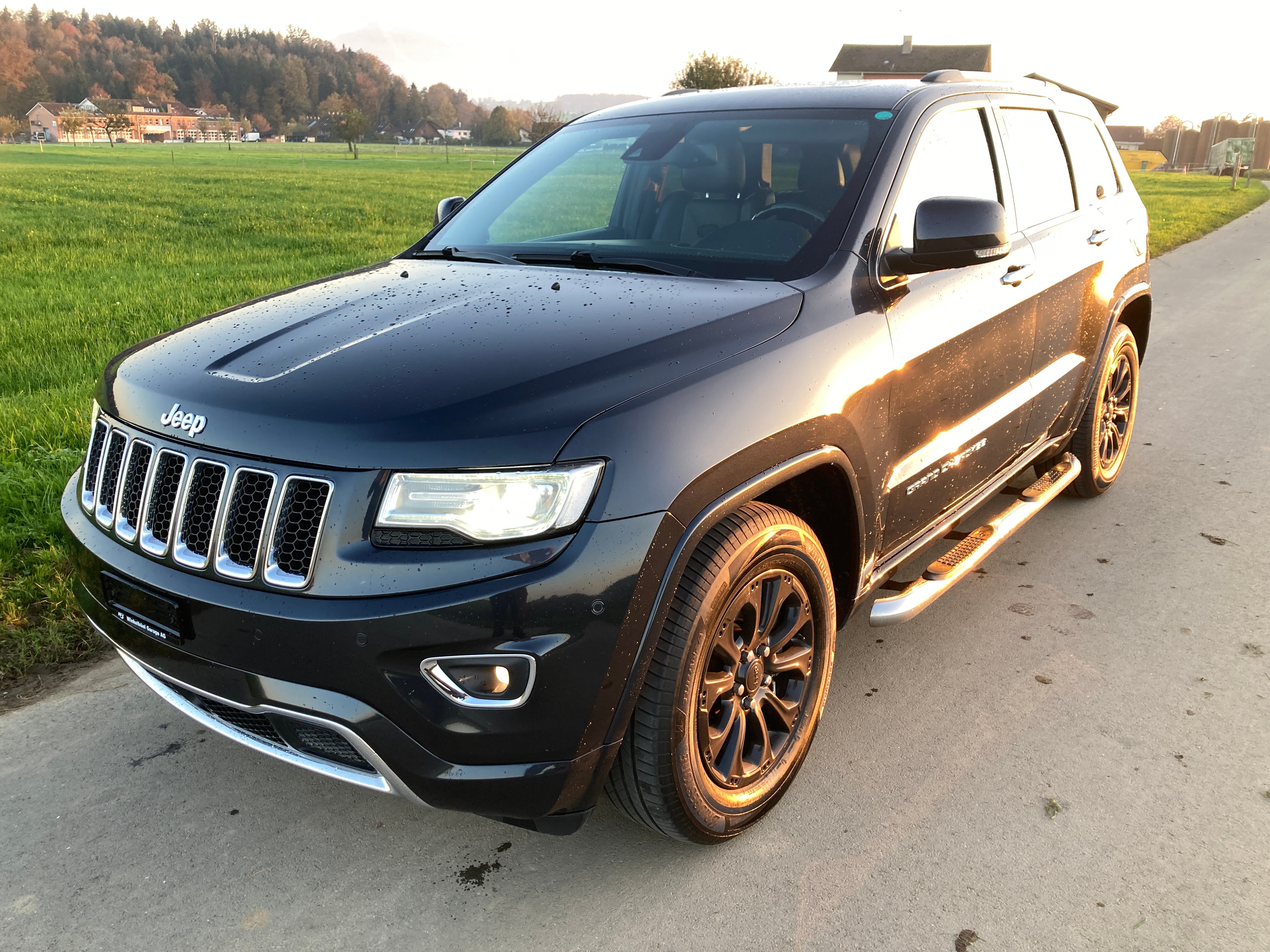 JEEP Grand Cherokee 3.0 CRD Overland Automatic *mit Anhängerkupplung*