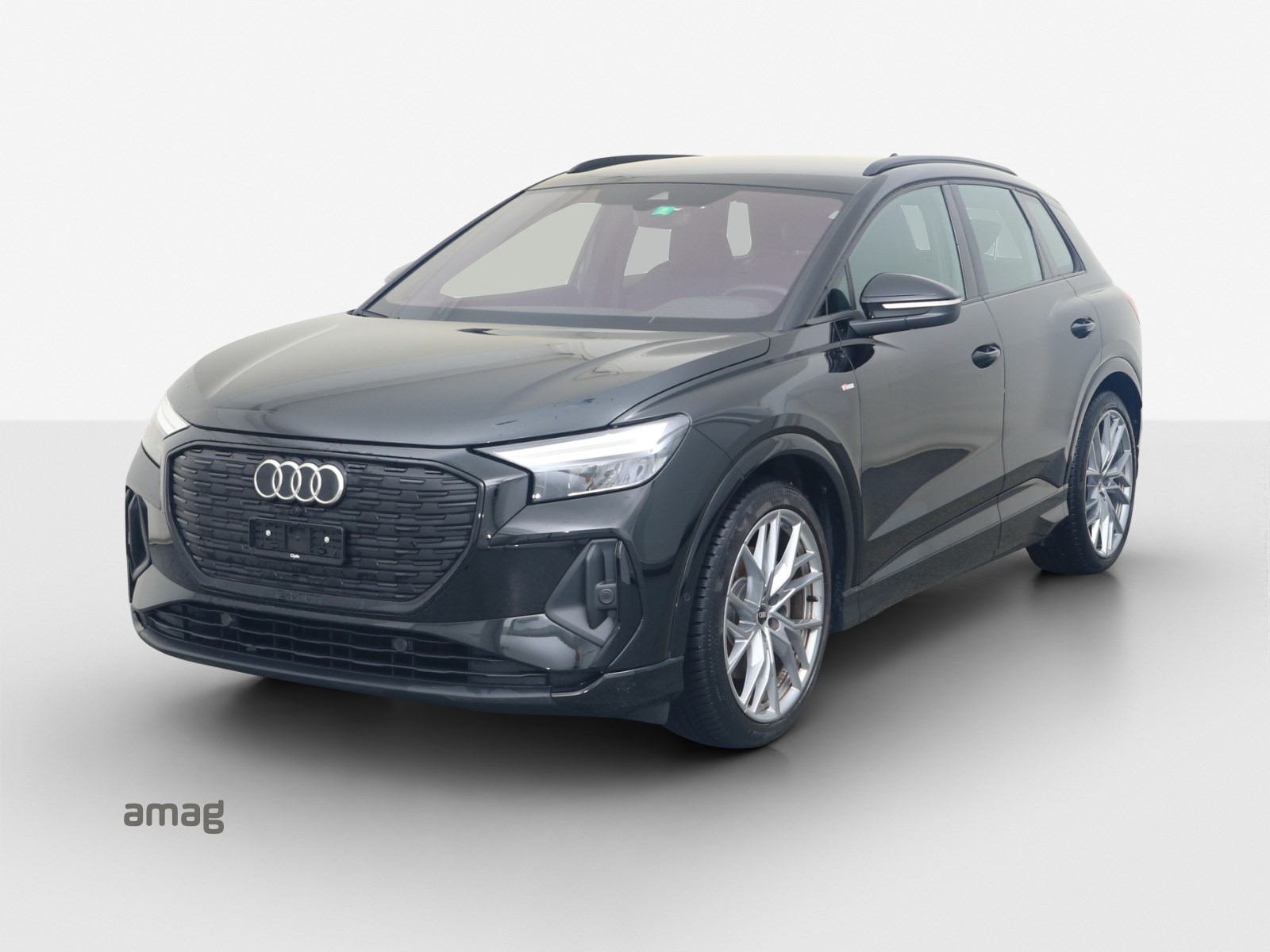 AUDI Q4 e-tron 50 quattro