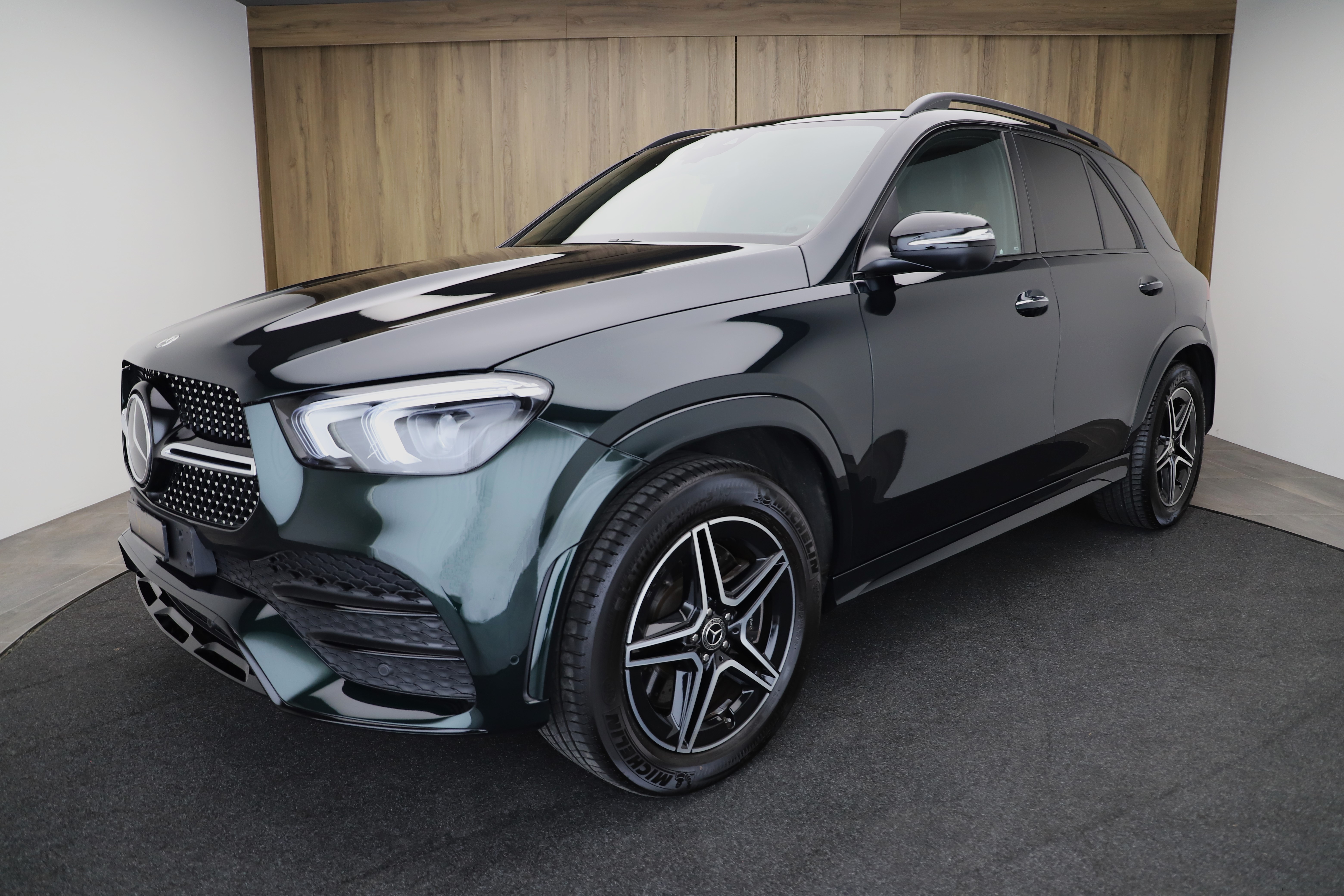 MERCEDES-BENZ GLE 450 4Matic AMG Line 9G-Tronic