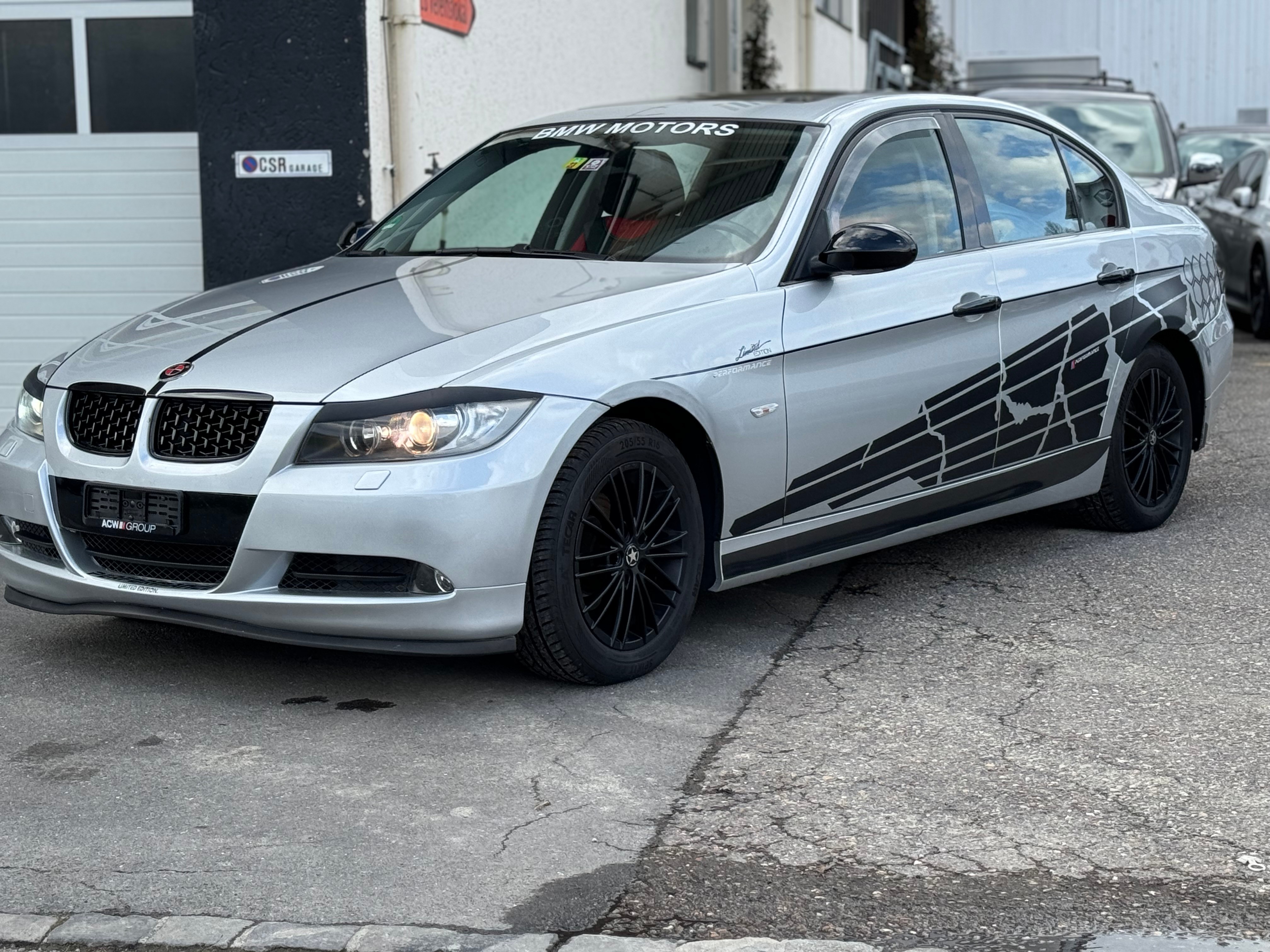 BMW 320i 2.0