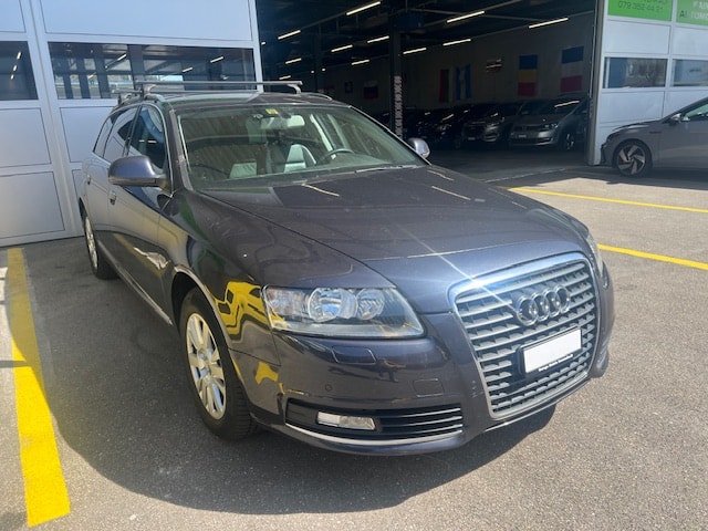 AUDI A6 Avant 2.7 V6 TDI quattro tiptronic Motor schade.