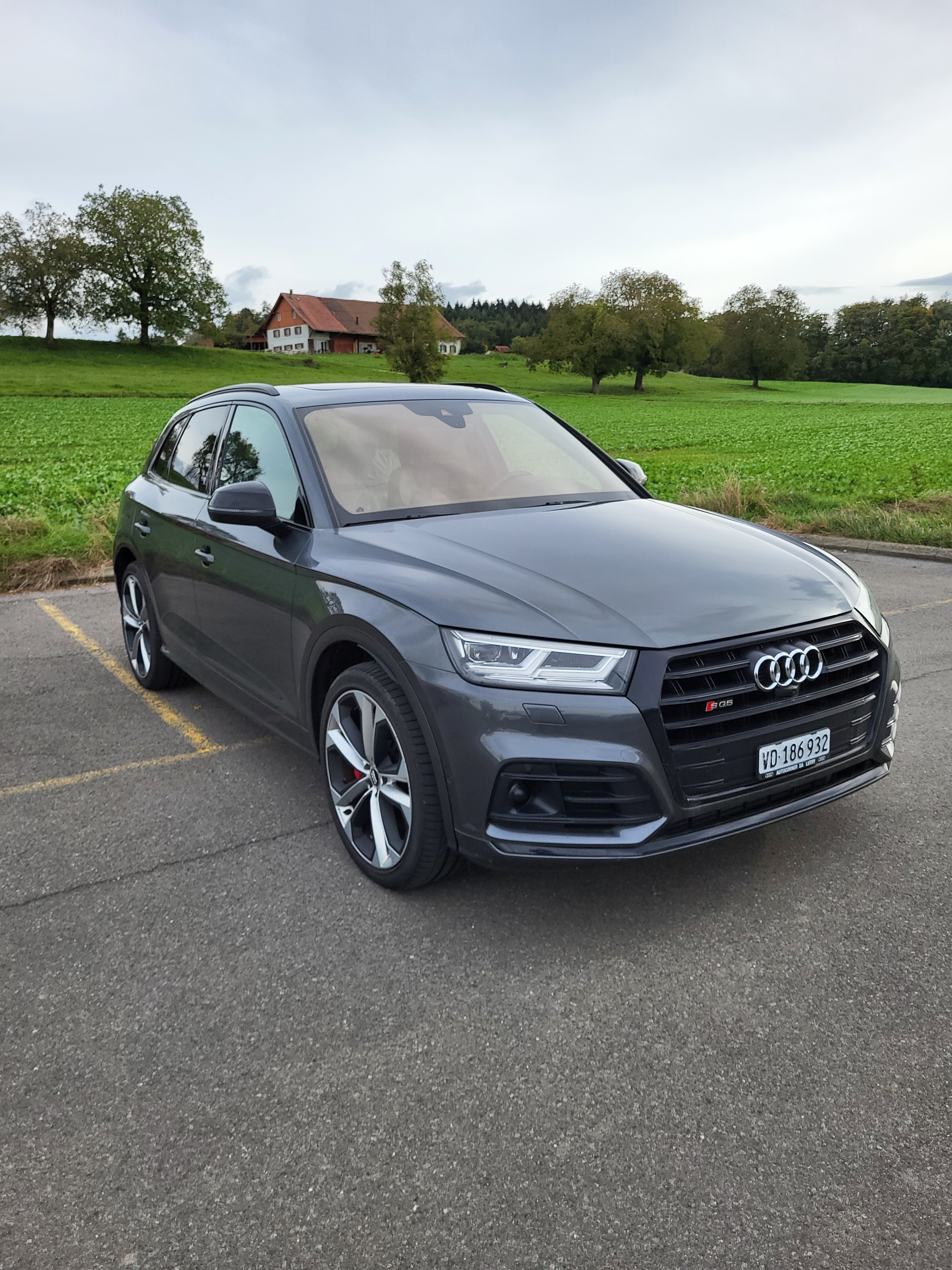 AUDI SQ5 TDI quattro tiptronic