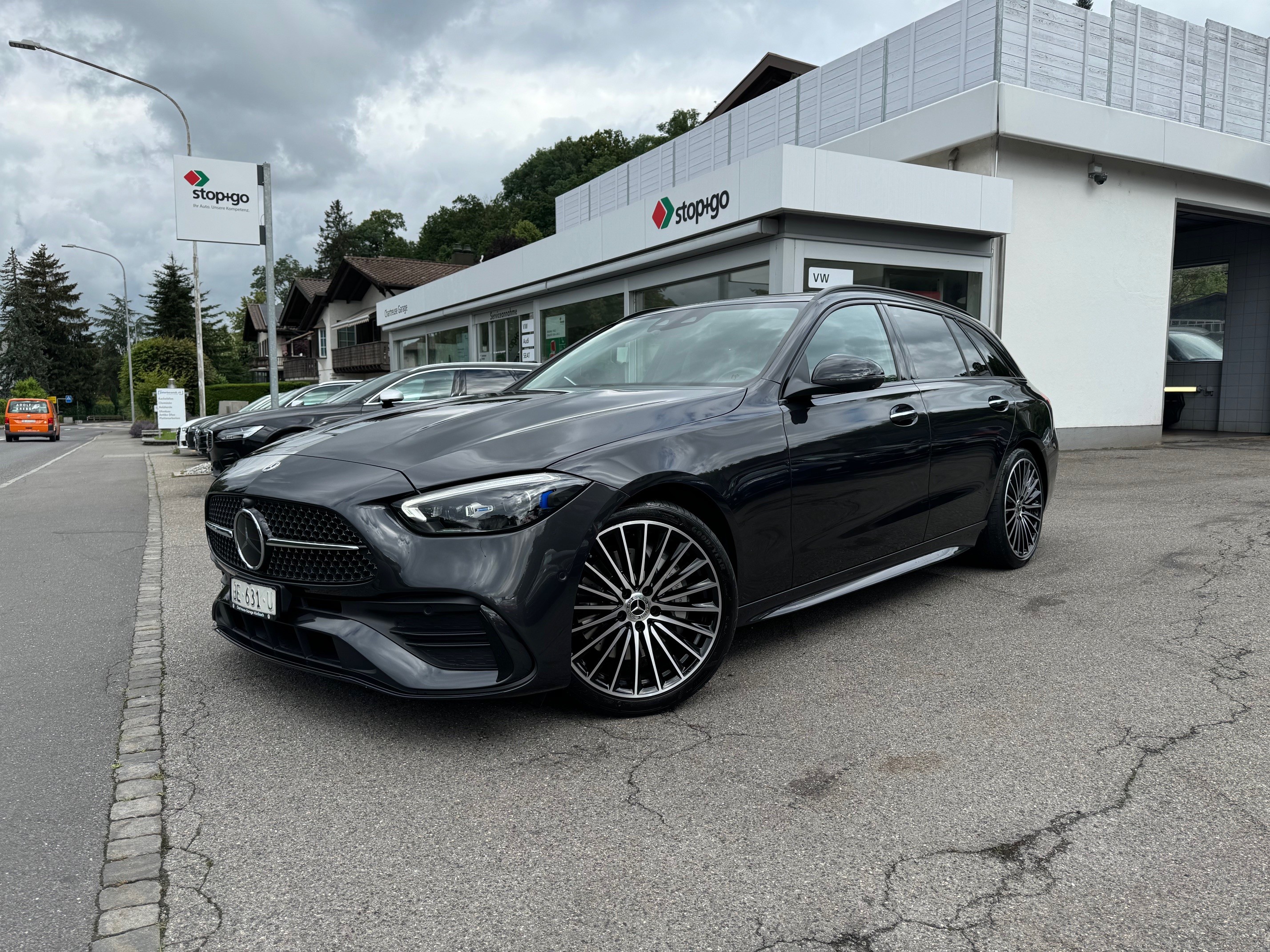 MERCEDES-BENZ C 220 d T 4Matic AMG Line