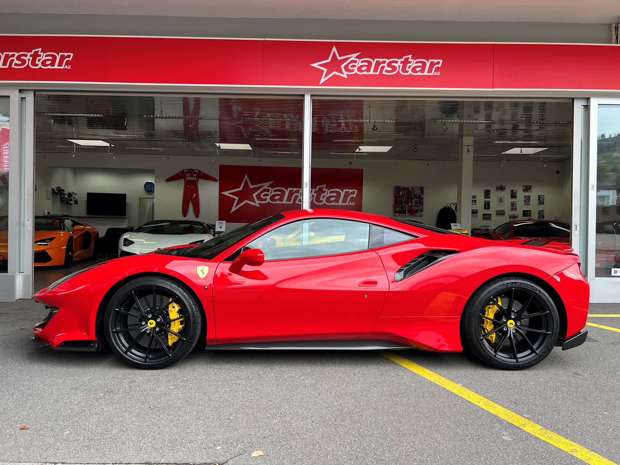 FERRARI 488 Pista 3.9 V8