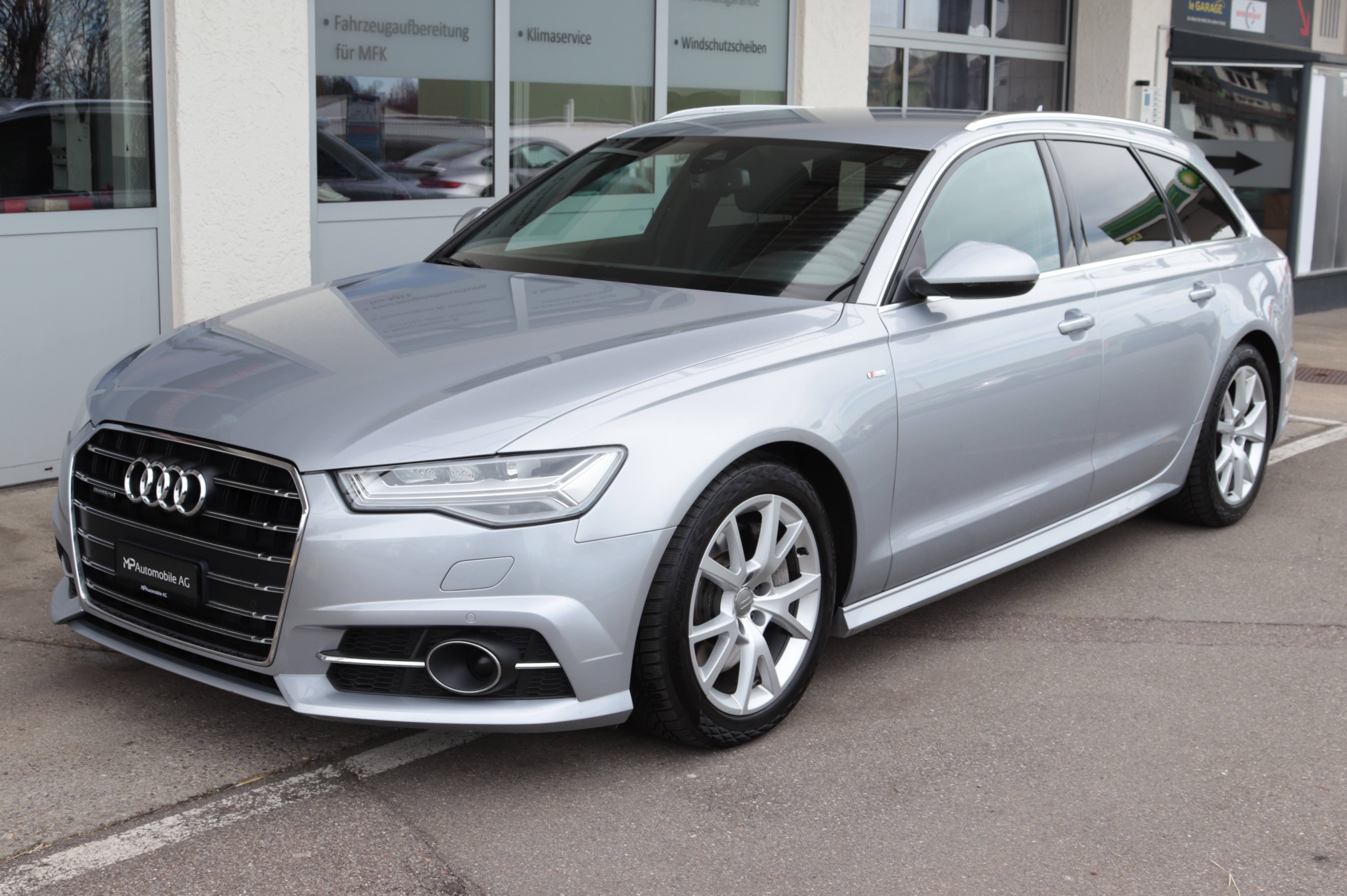 AUDI A6 Avant 3.0 TDI V6 quattro S-tronic