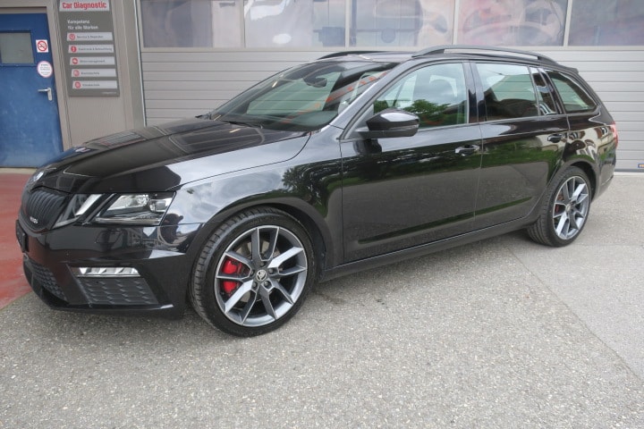 SKODA Octavia Combi 2.0 TDI RS 4x4 DSG