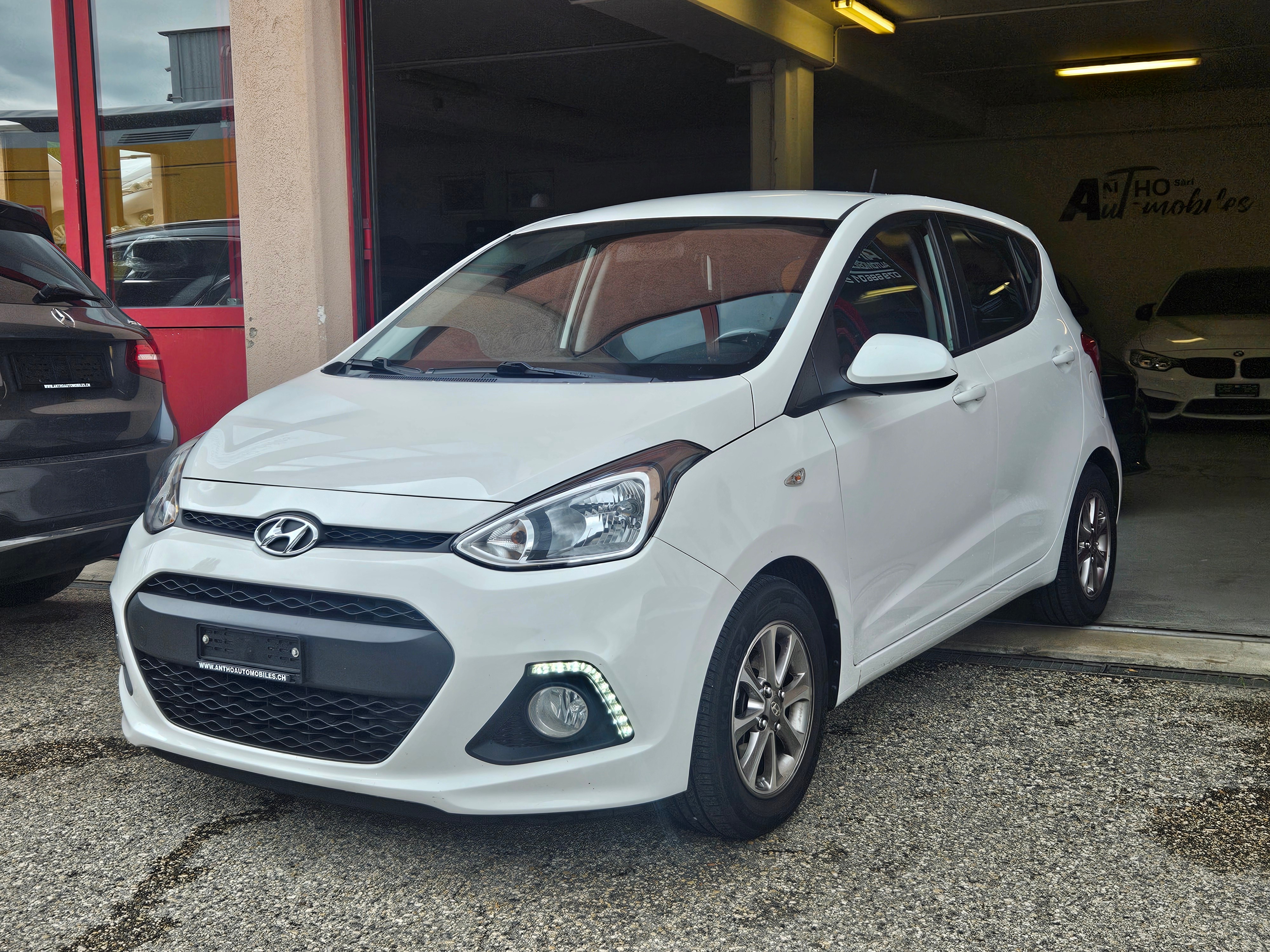 HYUNDAI i10 1.2 Amplia