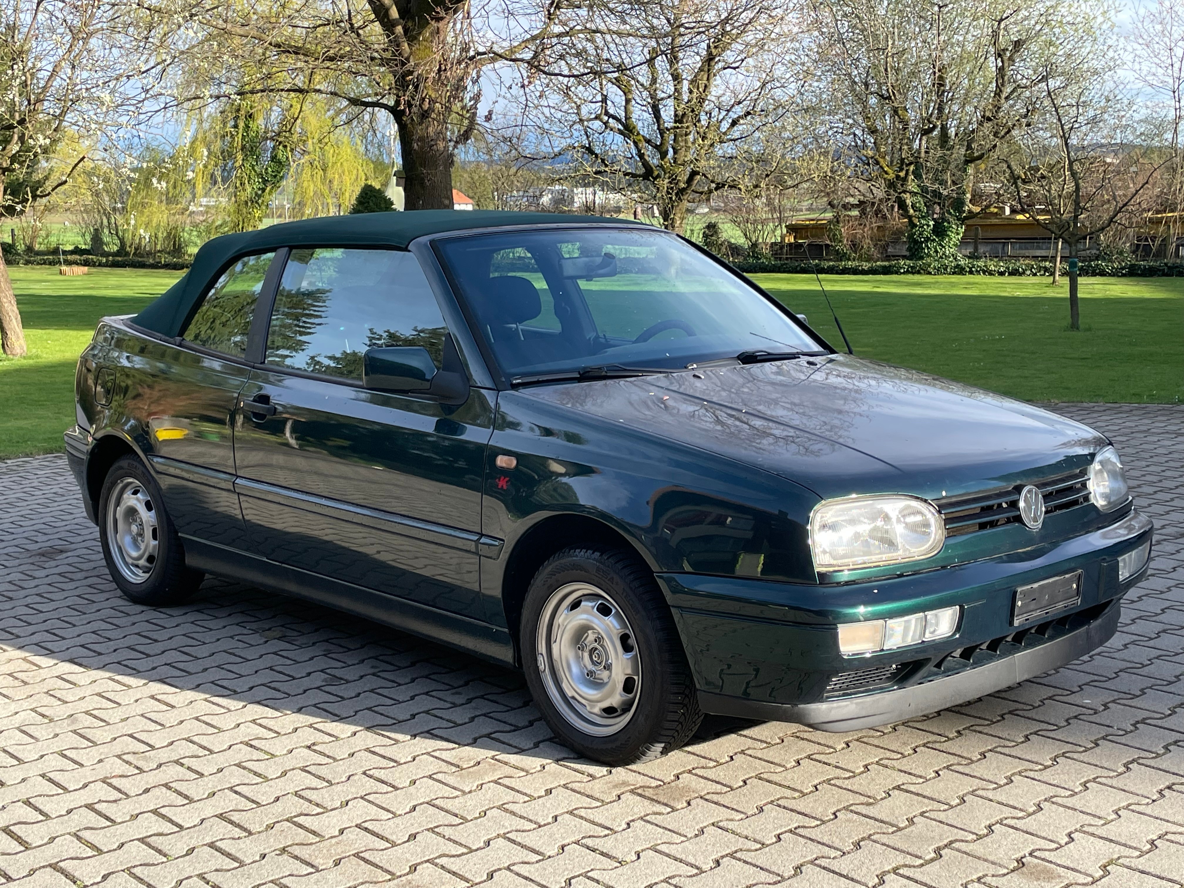 VW Golf Cabriolet 2000 Rolling Stones