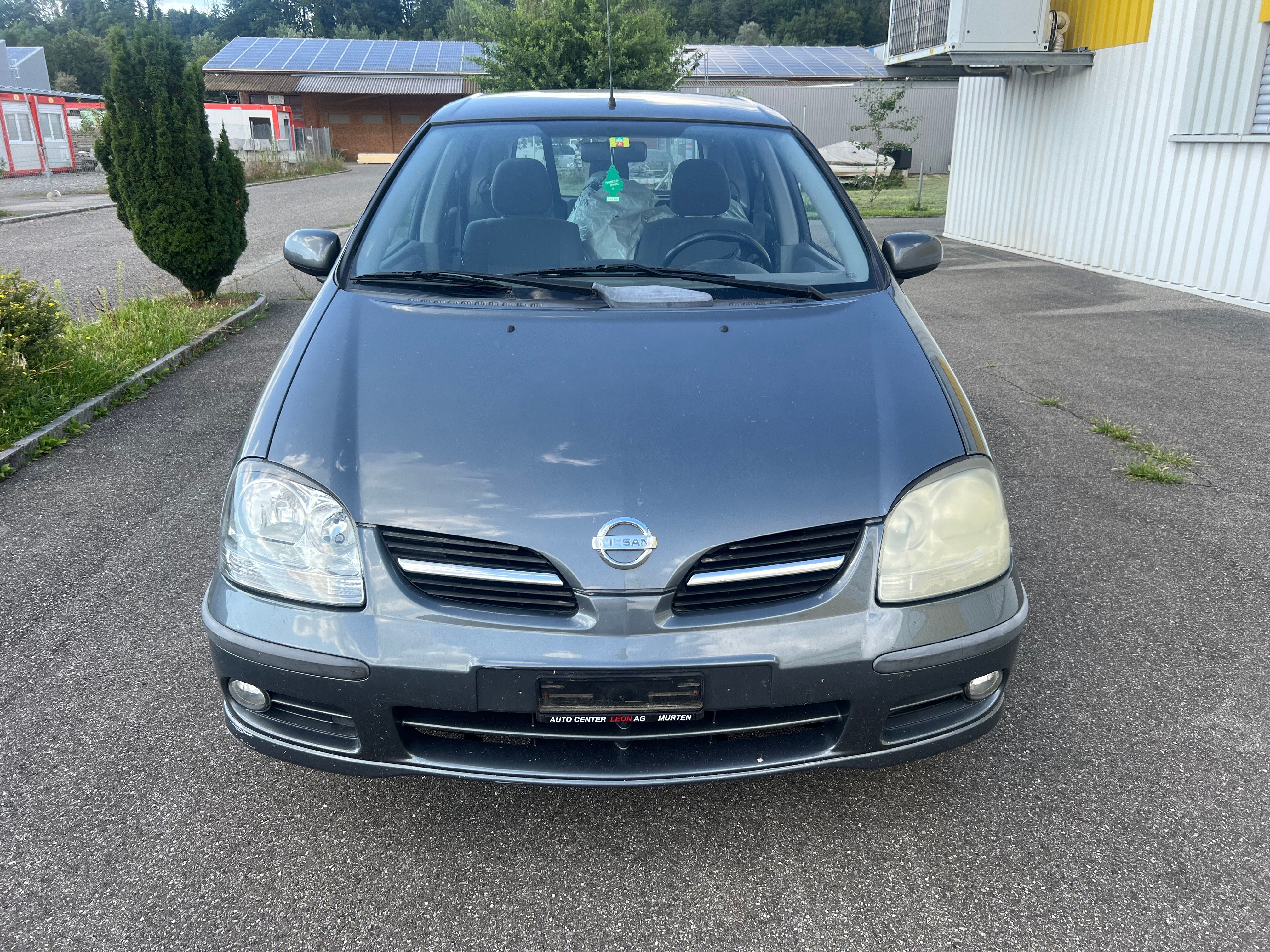 NISSAN Almera Tino 1.8 16V tekna