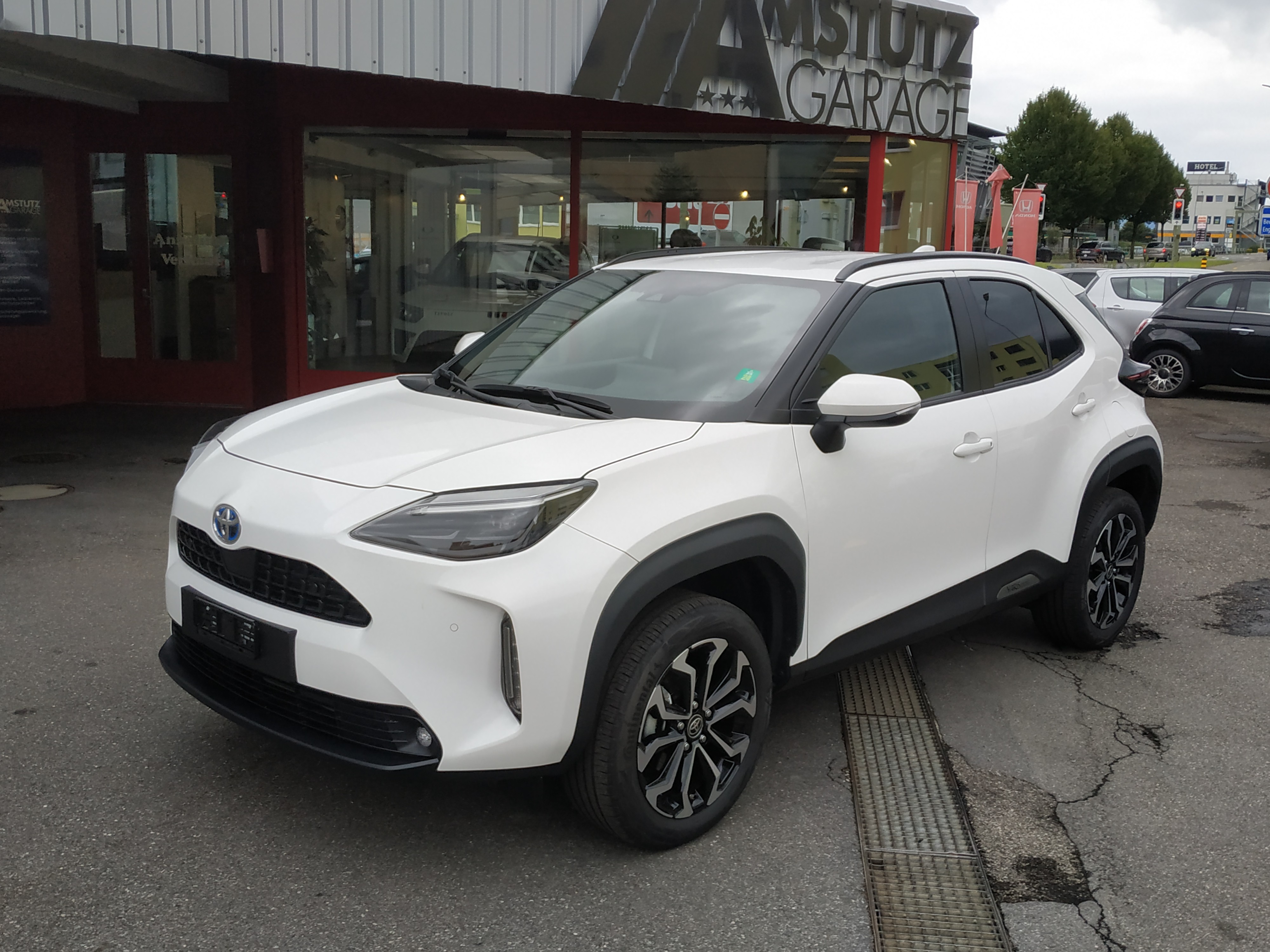 TOYOTA Yaris Cross 1.5 Trend e-CVT AWDi