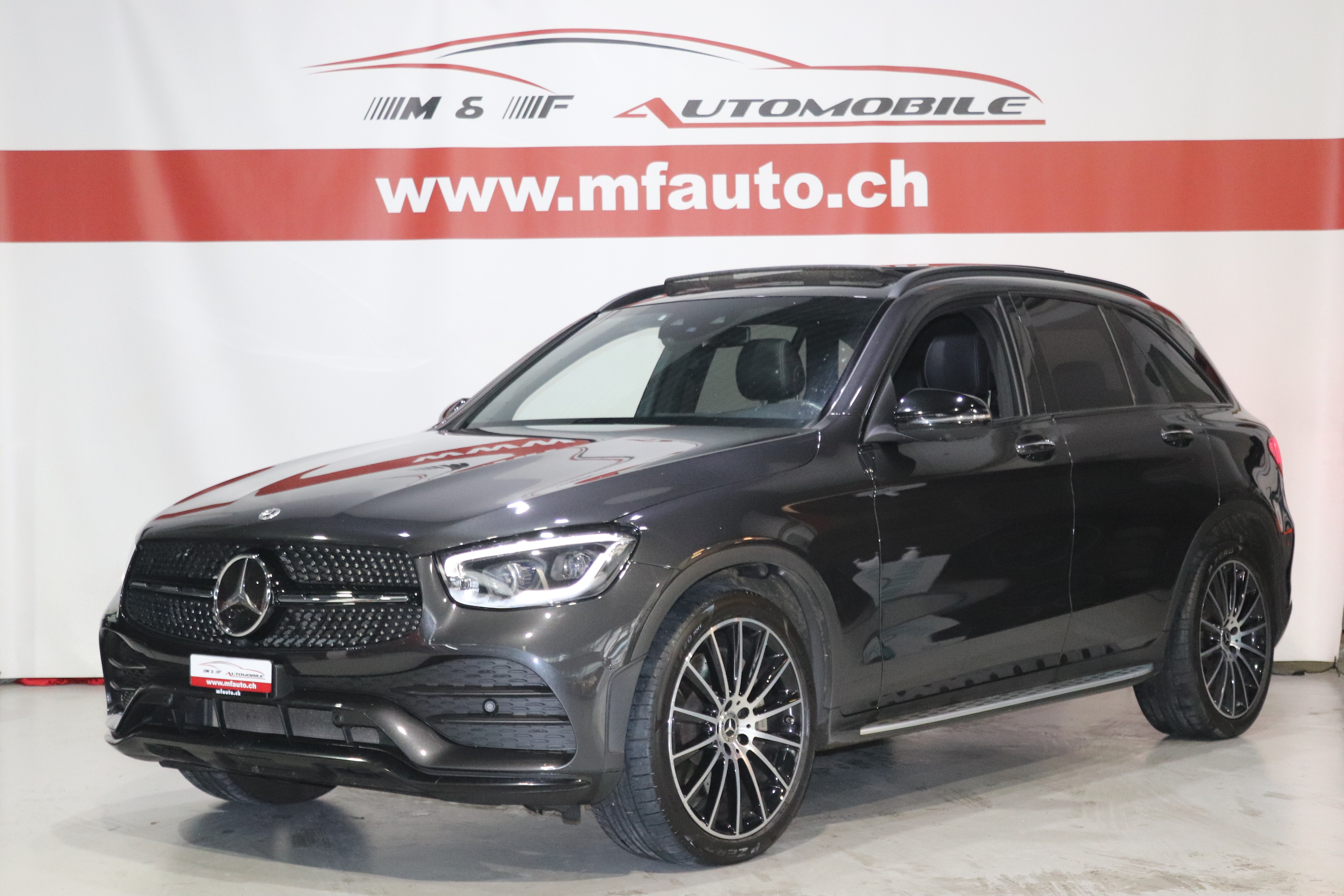 MERCEDES-BENZ GLC 300 d AMG Line 4m CH-FAHRZEUG