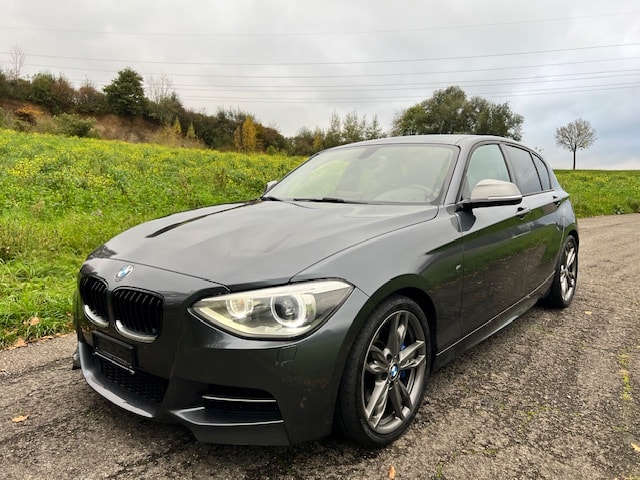 BMW M135i xDrive Steptronic