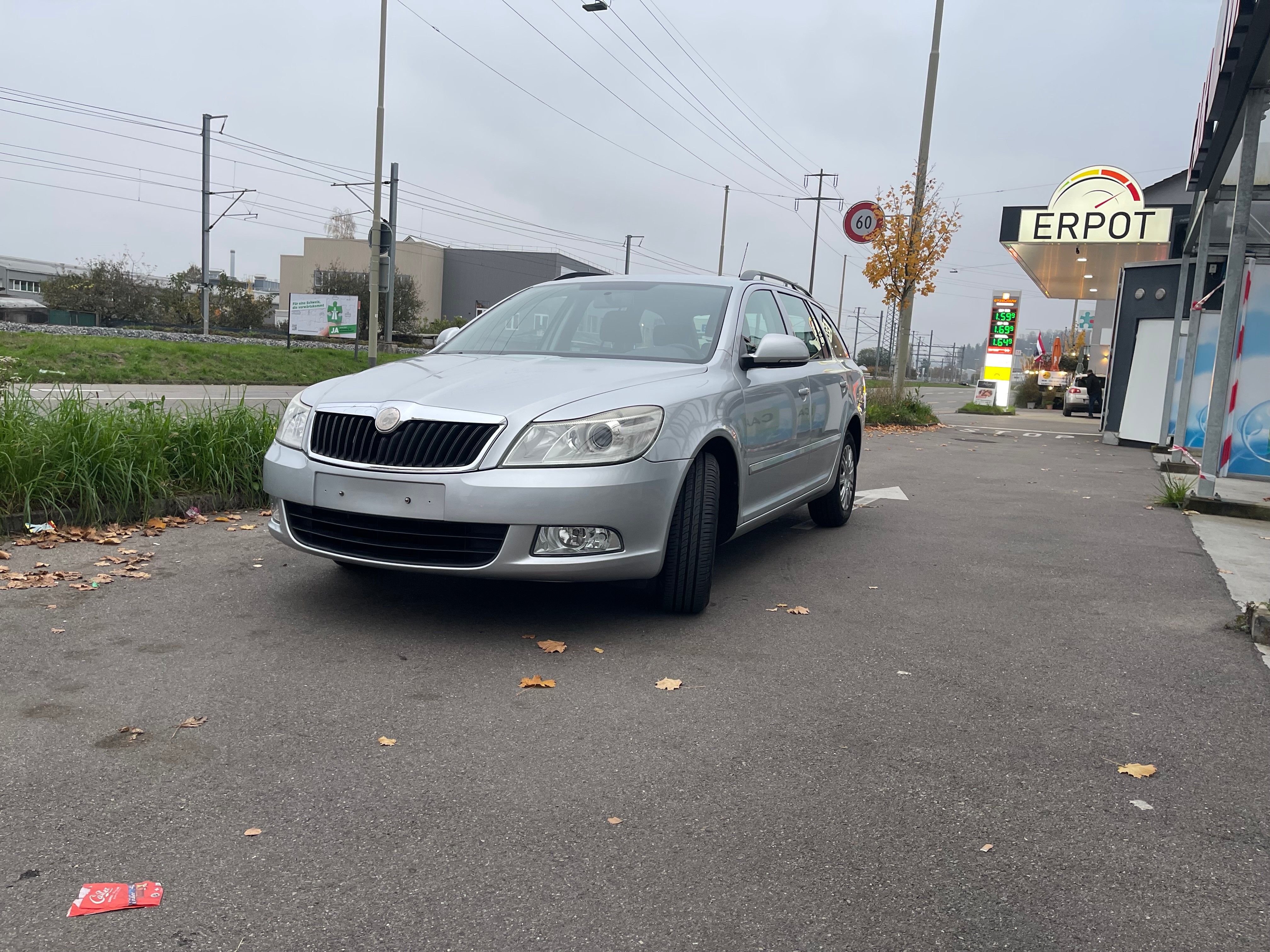 SKODA Octavia Combi 1.6 TDI Elegance