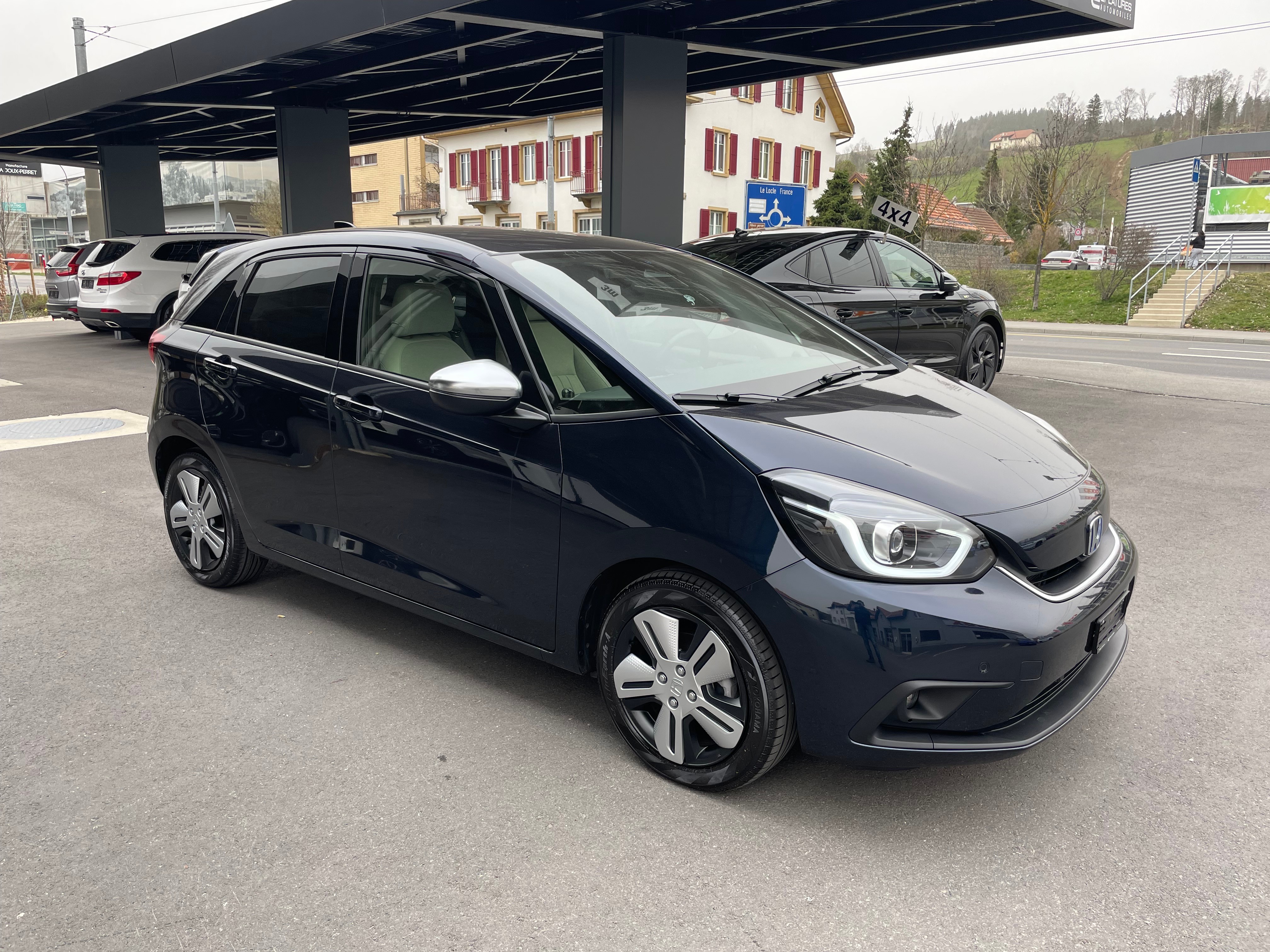 HONDA Jazz 1.5i-MMD Executive E-CVT