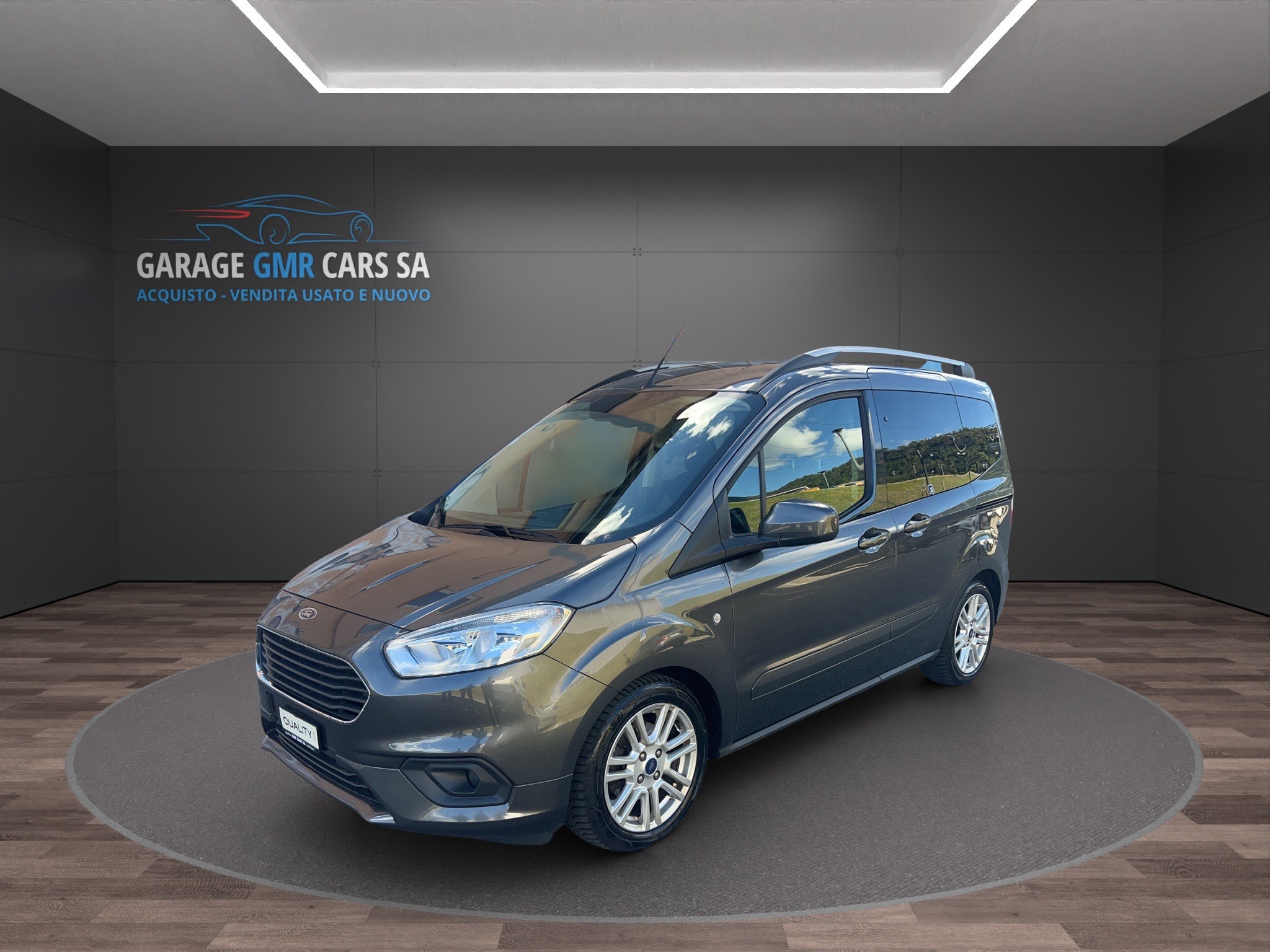 FORD Tourneo Courier 1.0 SCTi Titanium