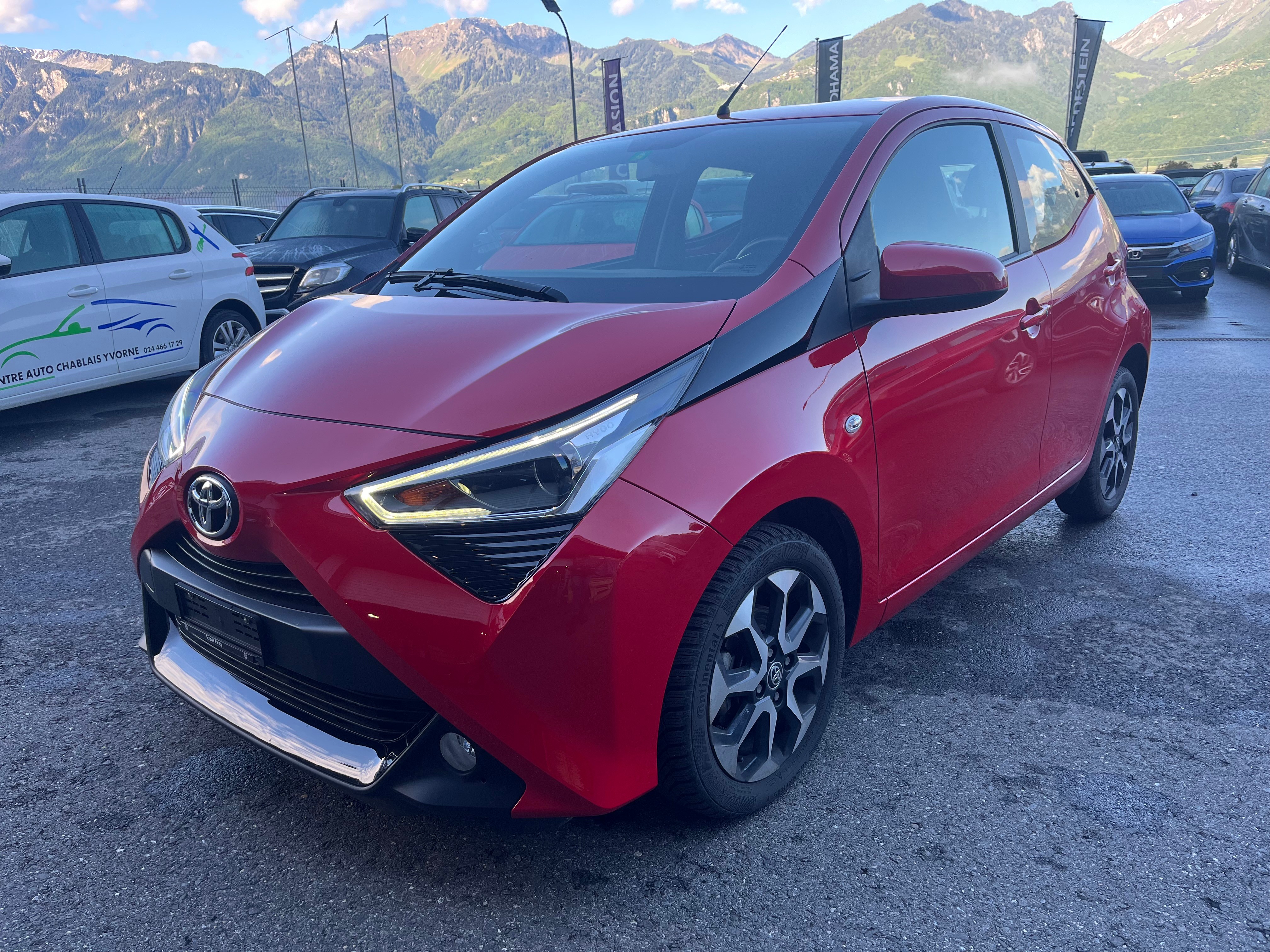 TOYOTA Aygo 1.0 VVT-i JBL Black&White Edition