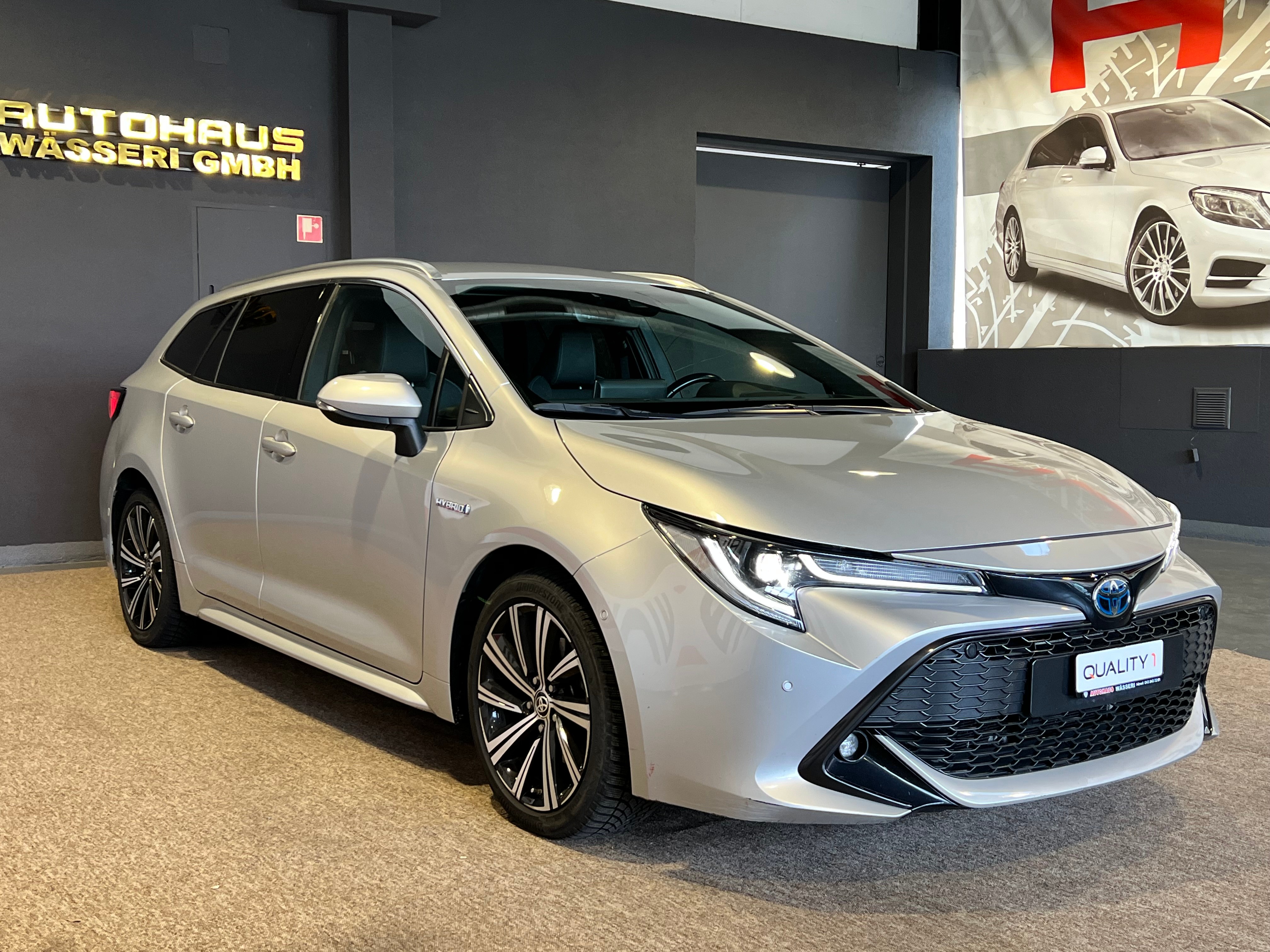 TOYOTA Corolla Touring Sports 2.0 HSD Premium e-CVT