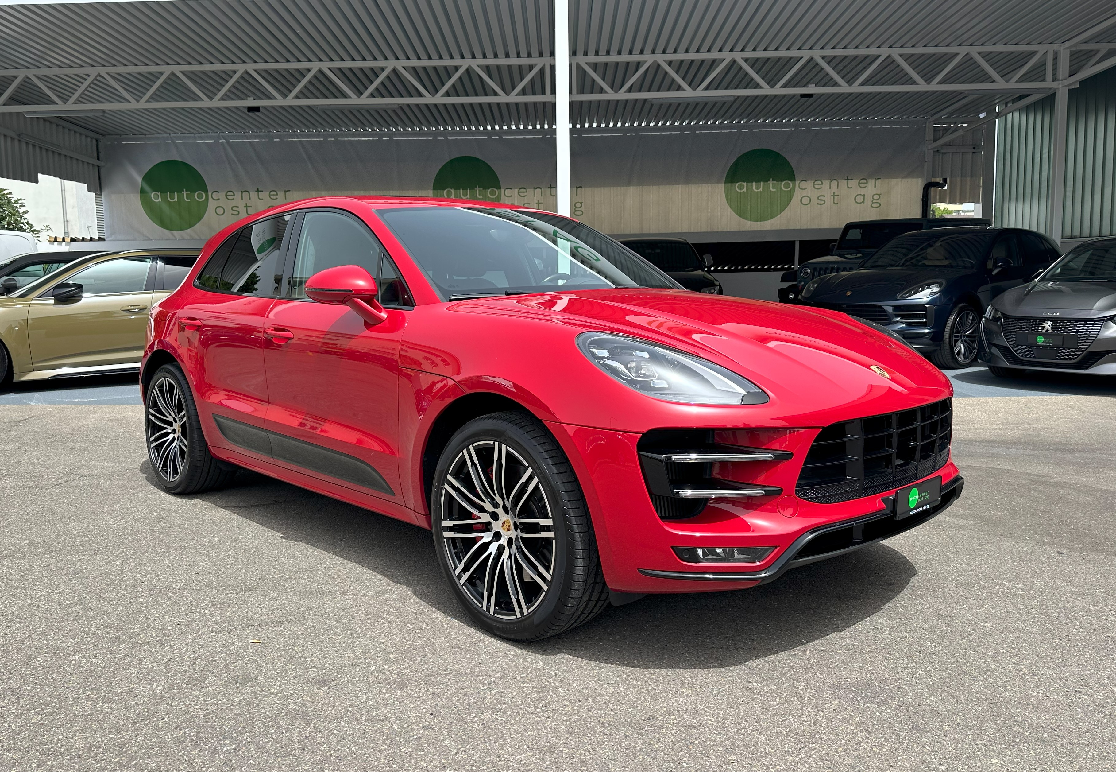 PORSCHE Macan Turbo Performance PDK