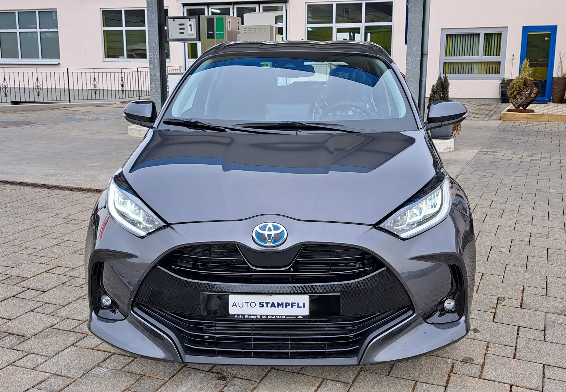 TOYOTA Yaris 1.5 Trend e-CVT