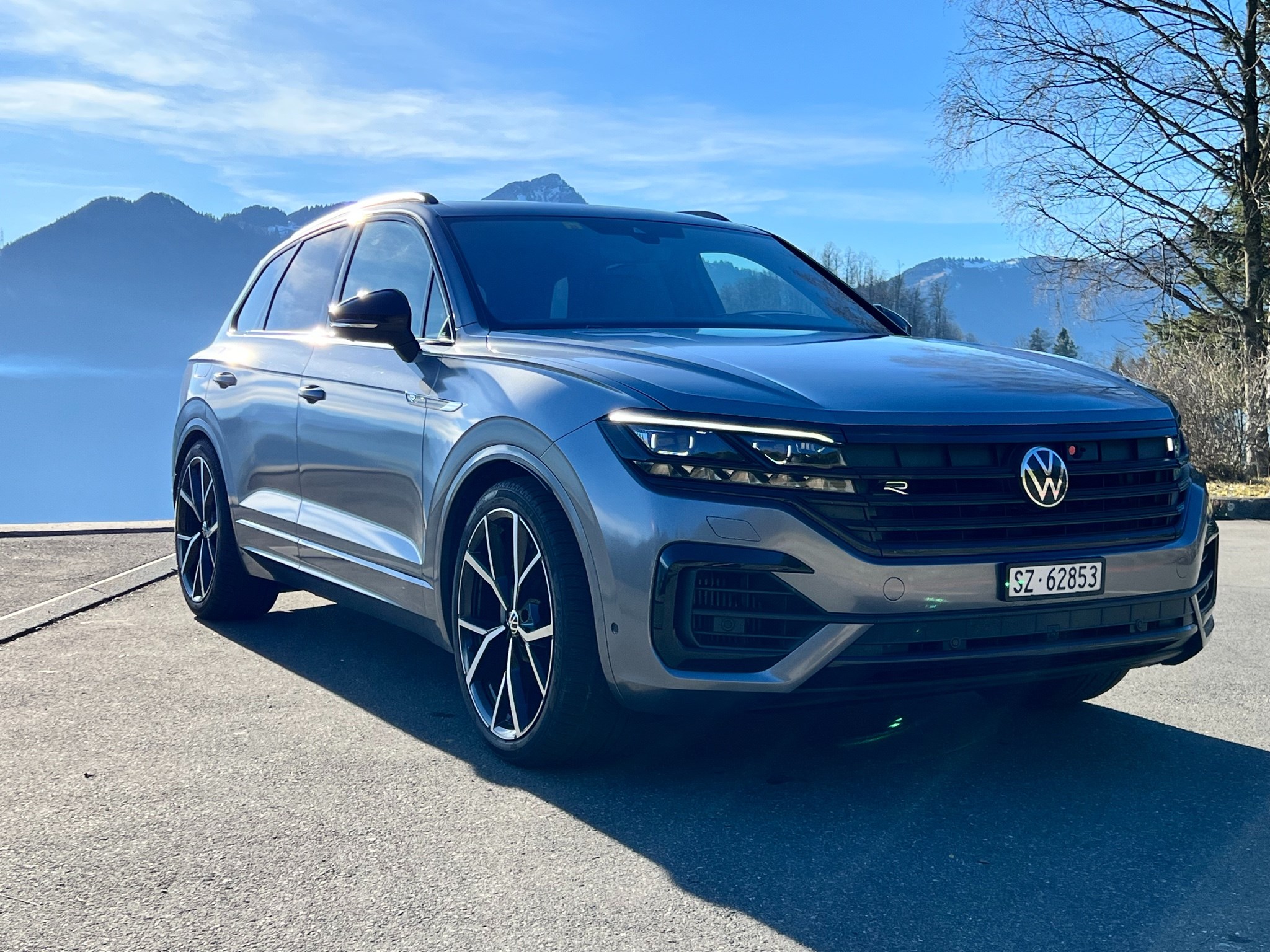 VW Touareg 3.0 TSI eHybrid R Tiptronic