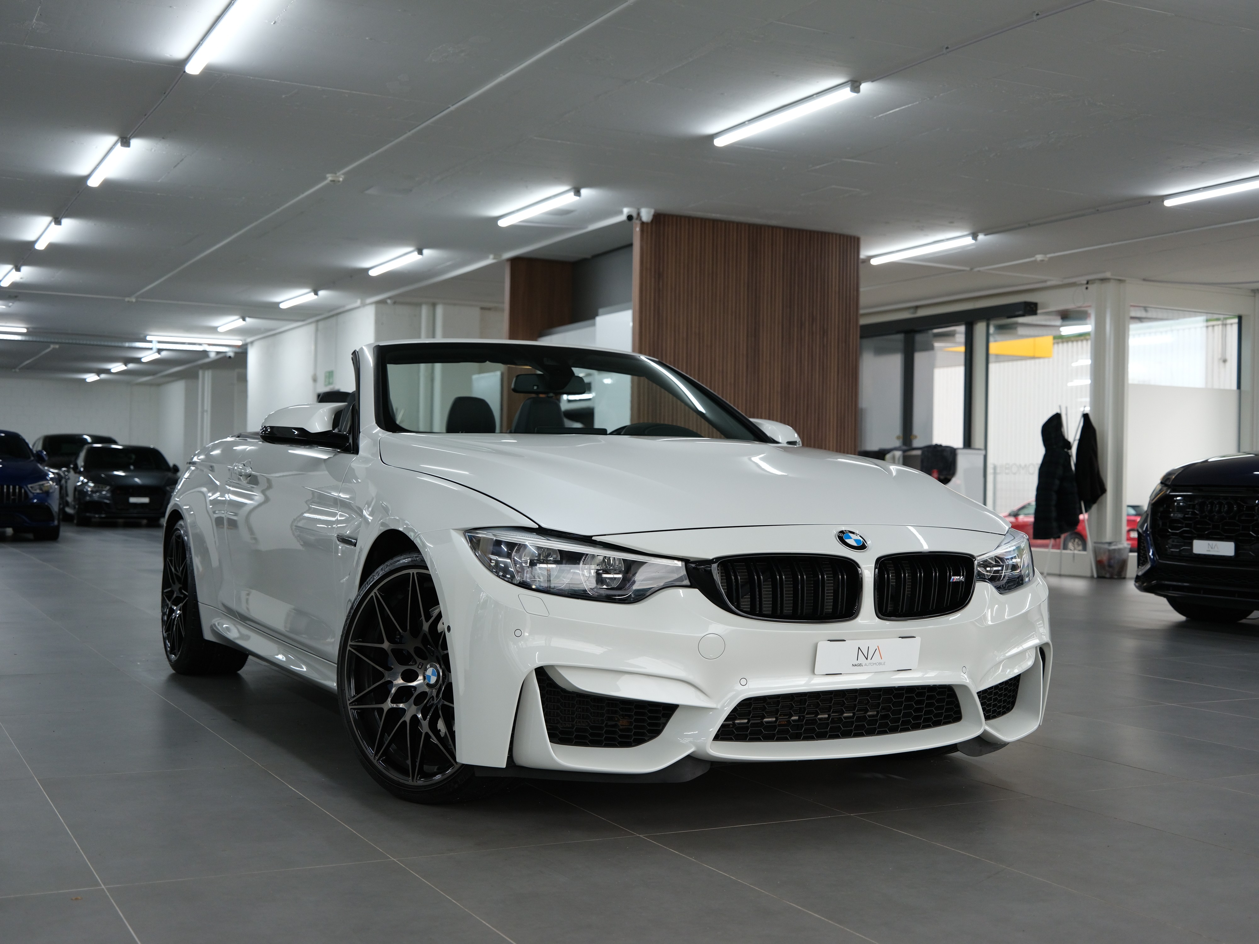 BMW M4 Cabriolet Competition DKG