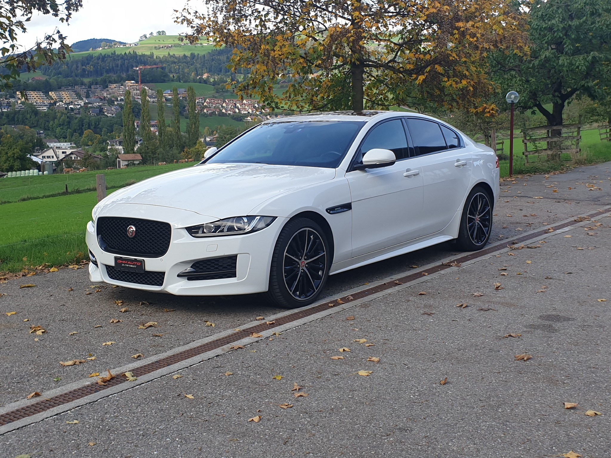 JAGUAR XE 20d R-Sport AWD Automat