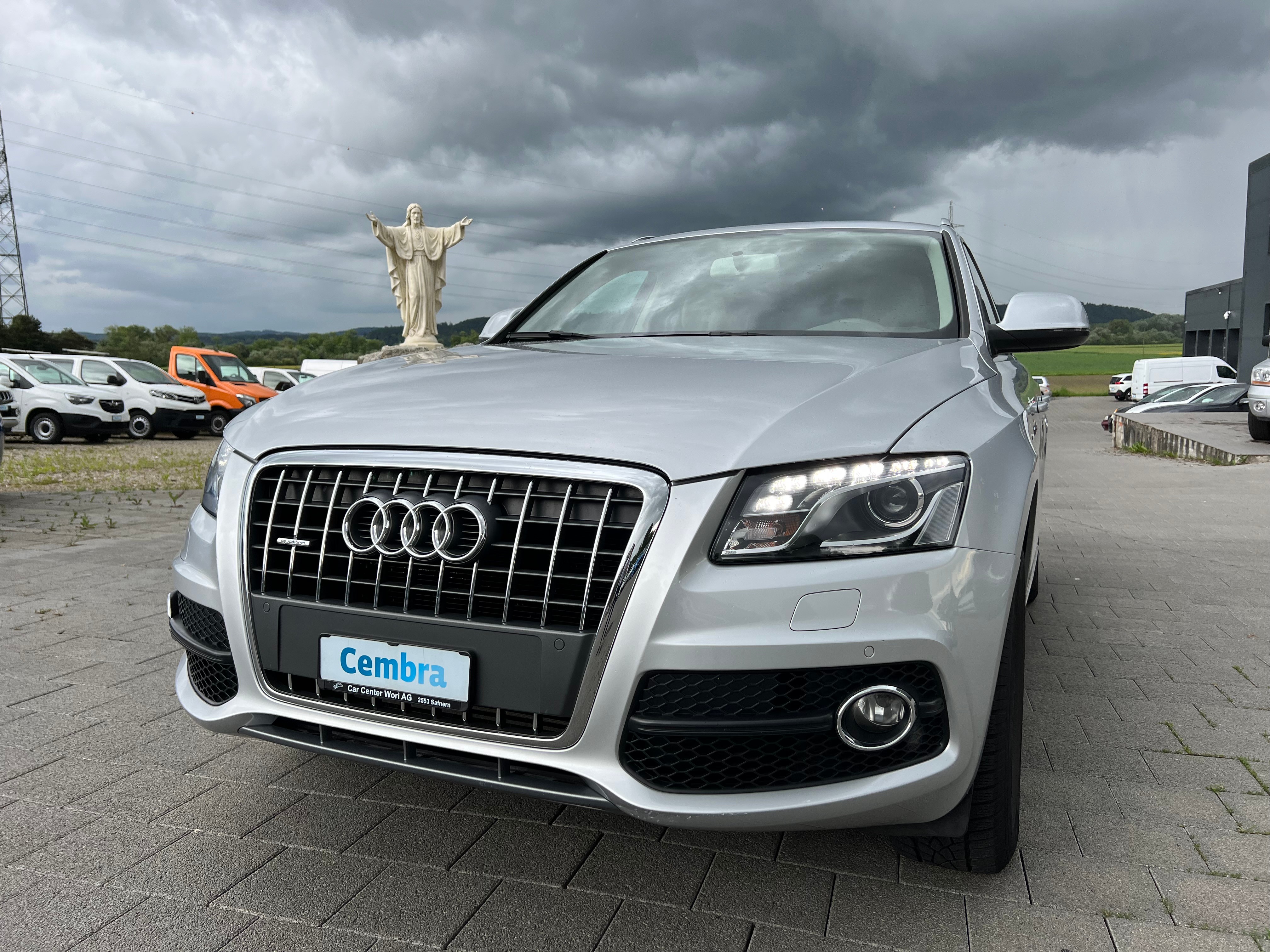 AUDI Q5 2.0 TDI quattro S-tronic