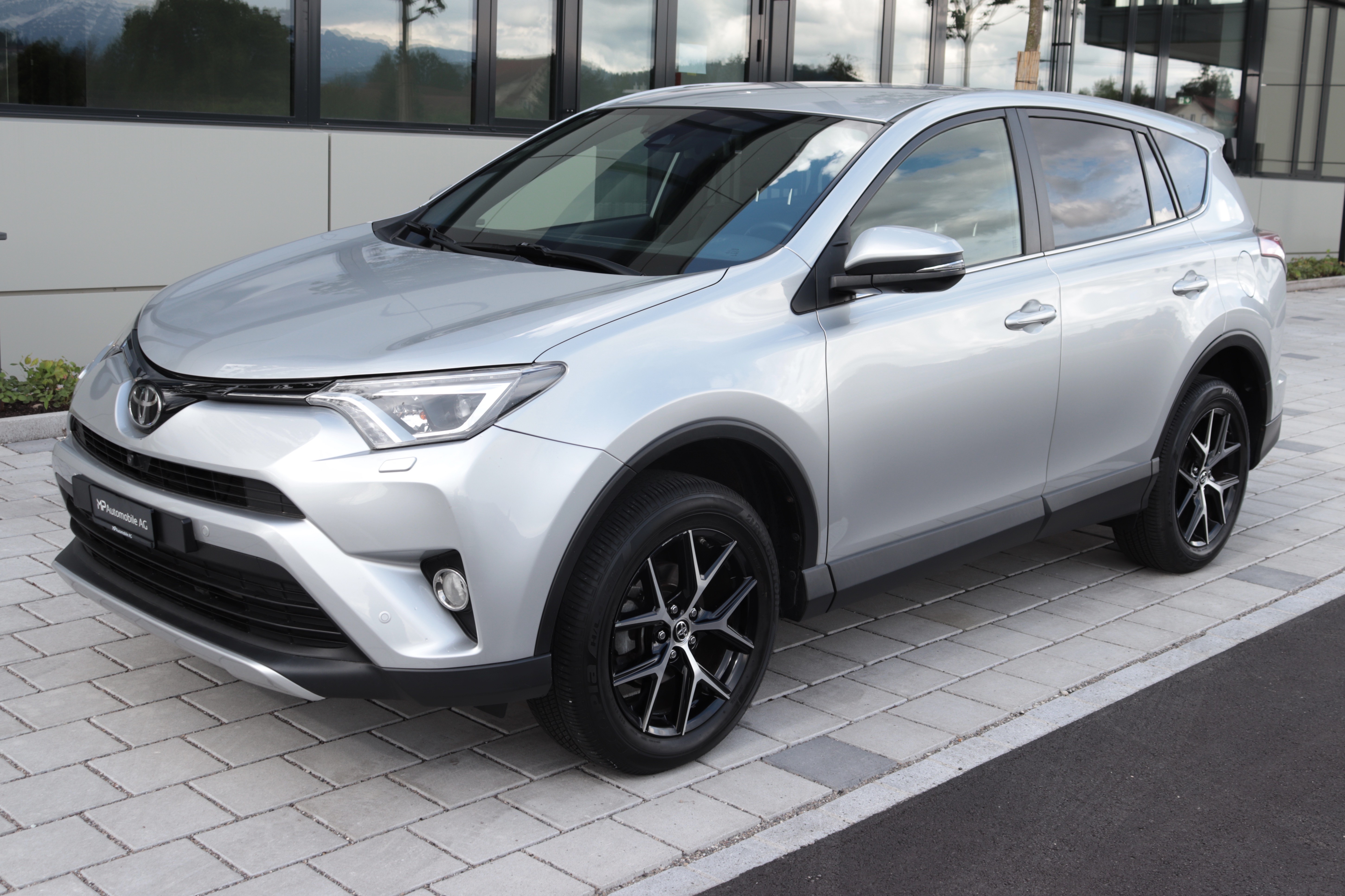 TOYOTA RAV-4 2.0 Sol Multidrive S