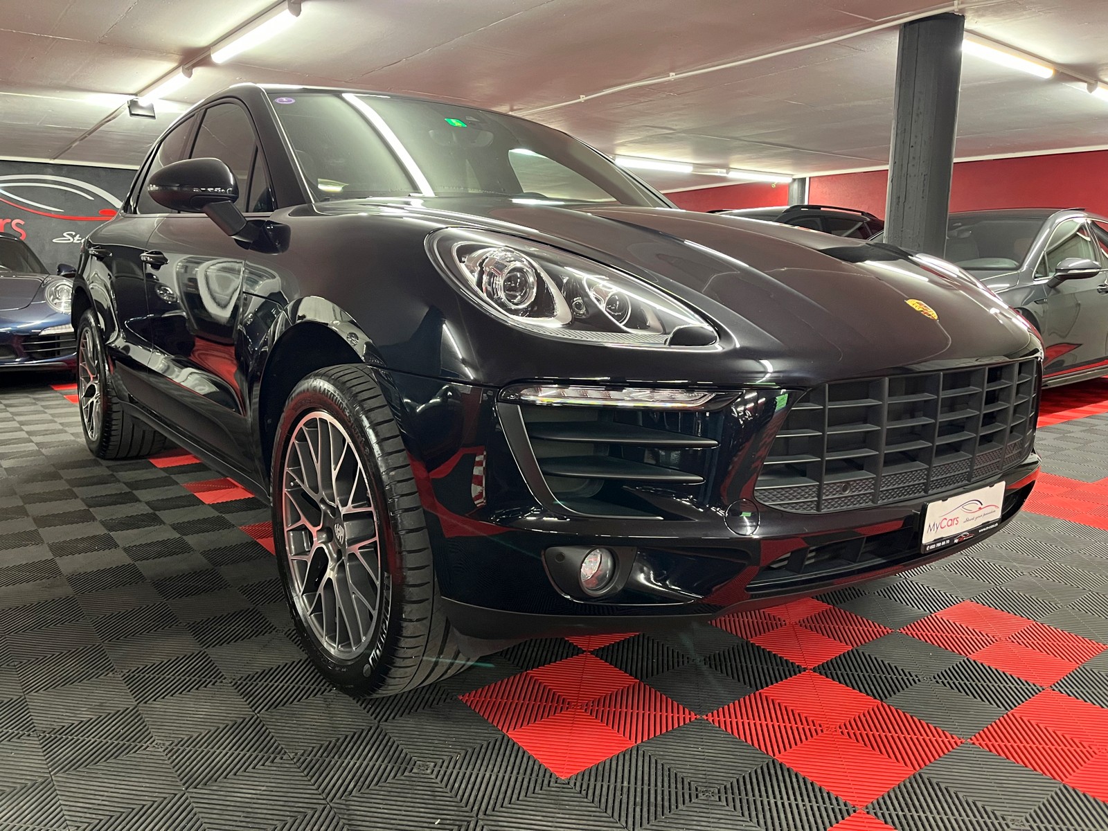 PORSCHE Macan PDK