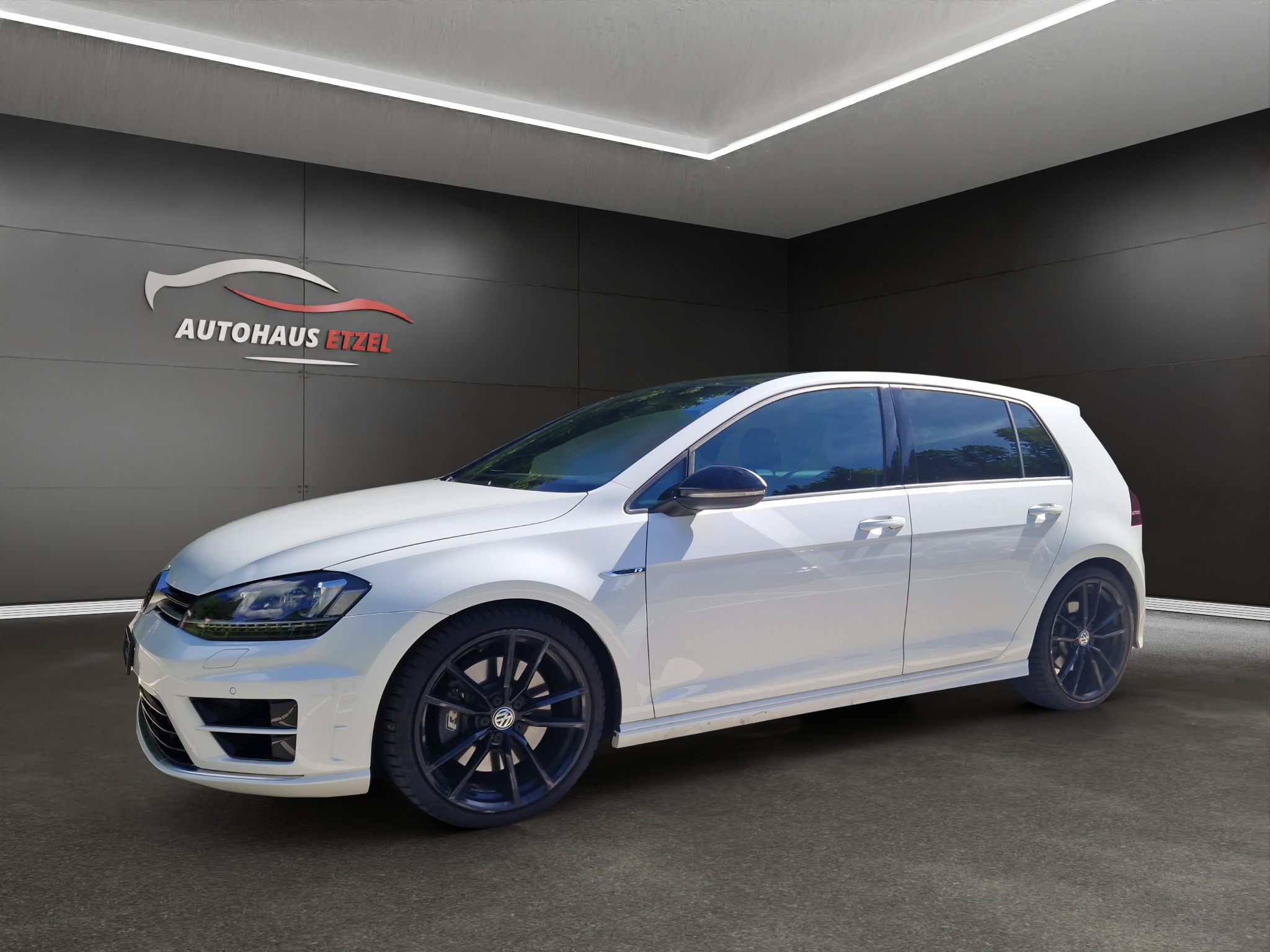 VW Golf 2.0 TSI R 4Motion DSG