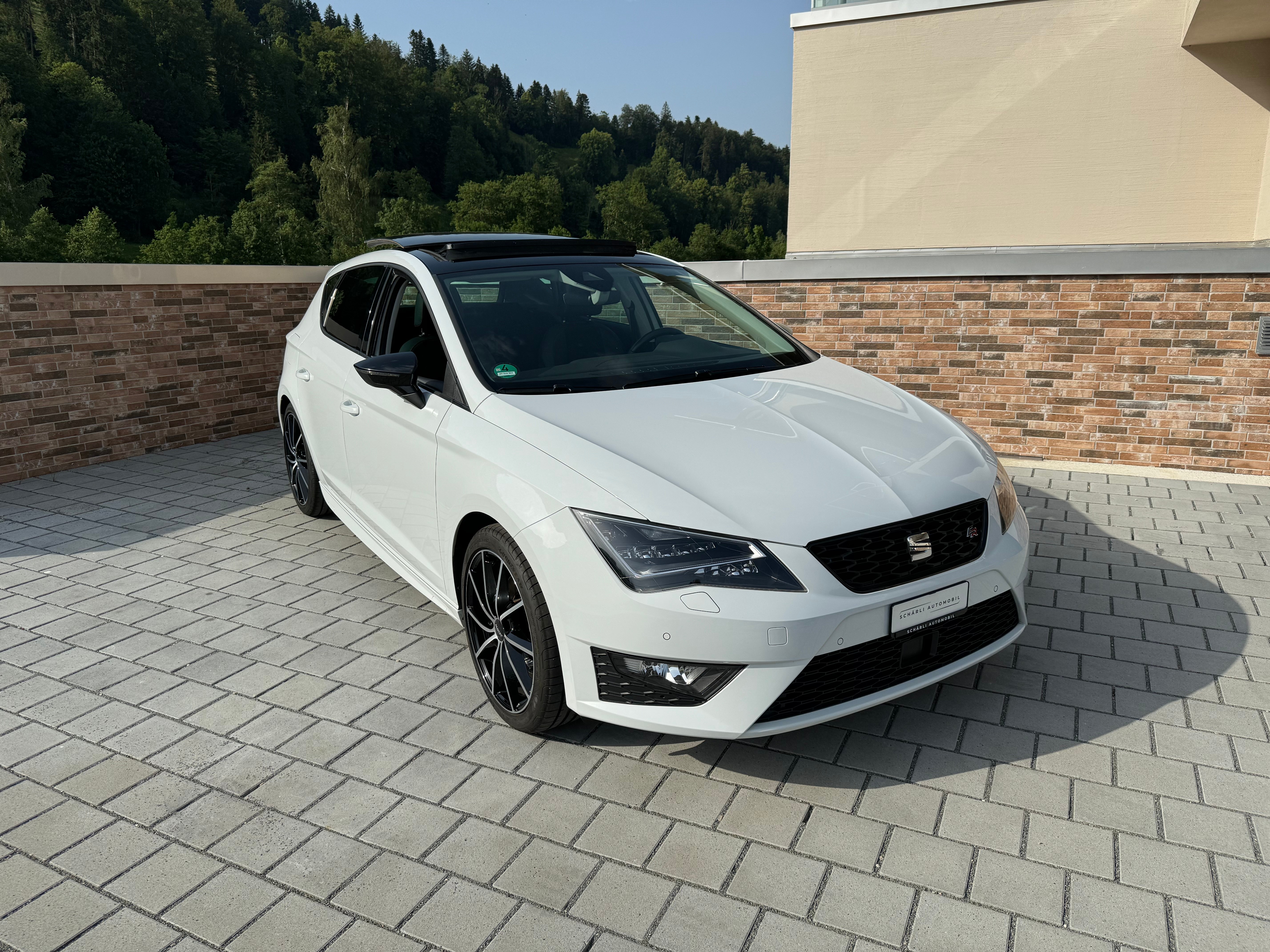 SEAT Leon 1.8 TSI FR Line