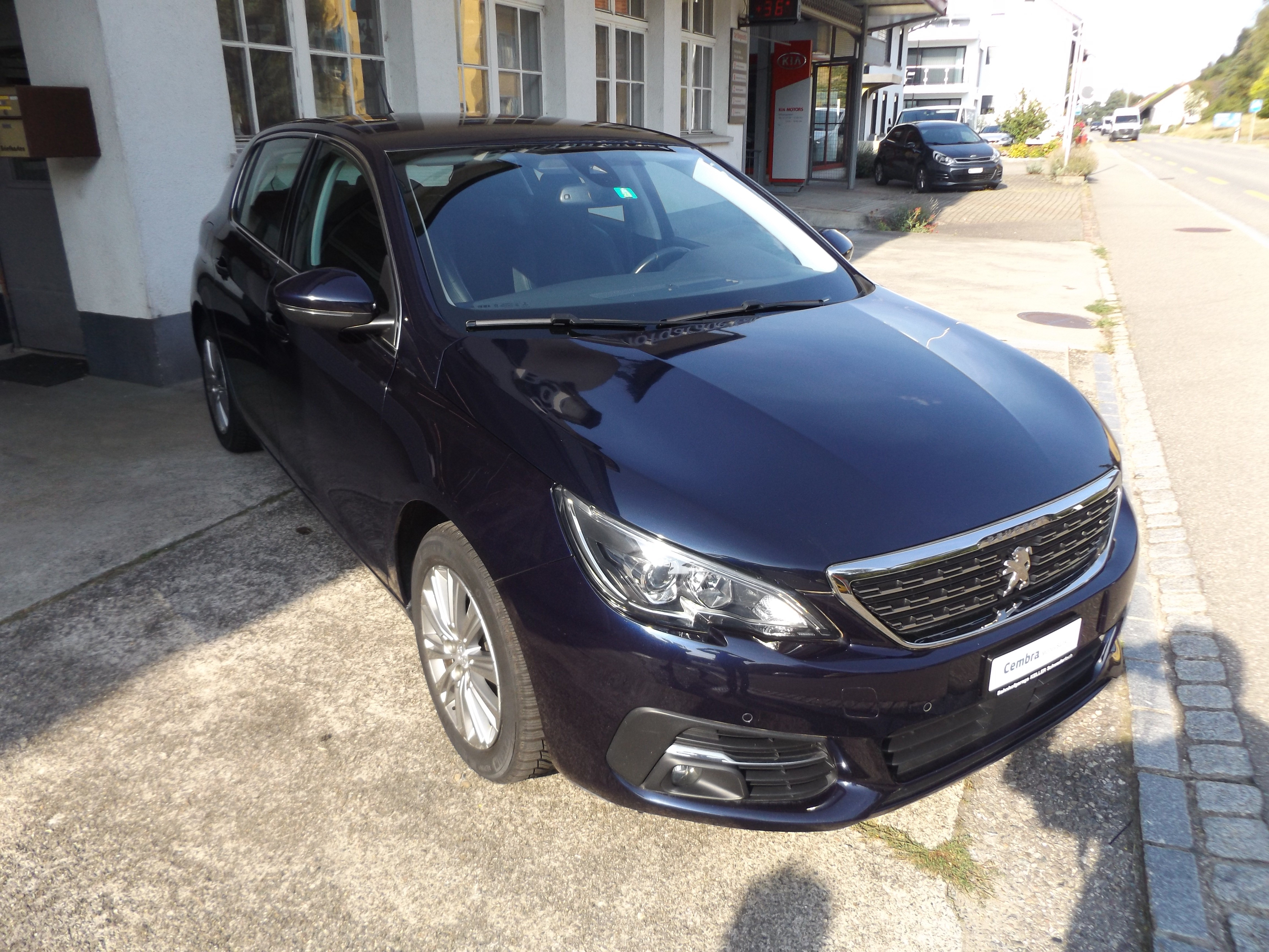 PEUGEOT 308 1.5 BlueHDI Allure