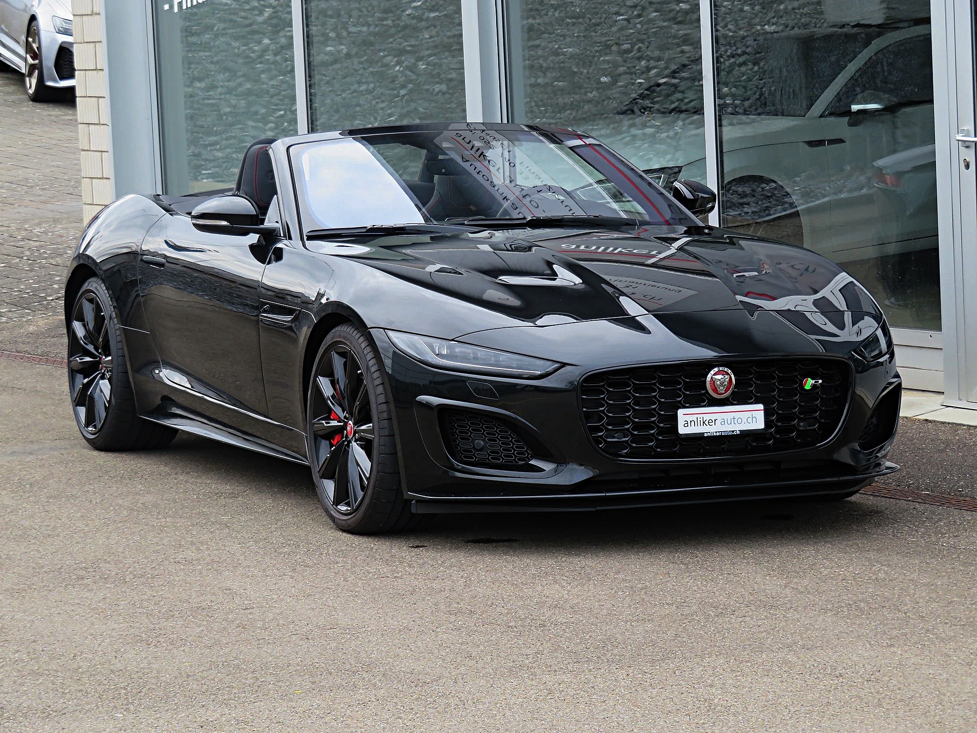 JAGUAR F-Type Convertible 5.0 V8 R AWD Automatik