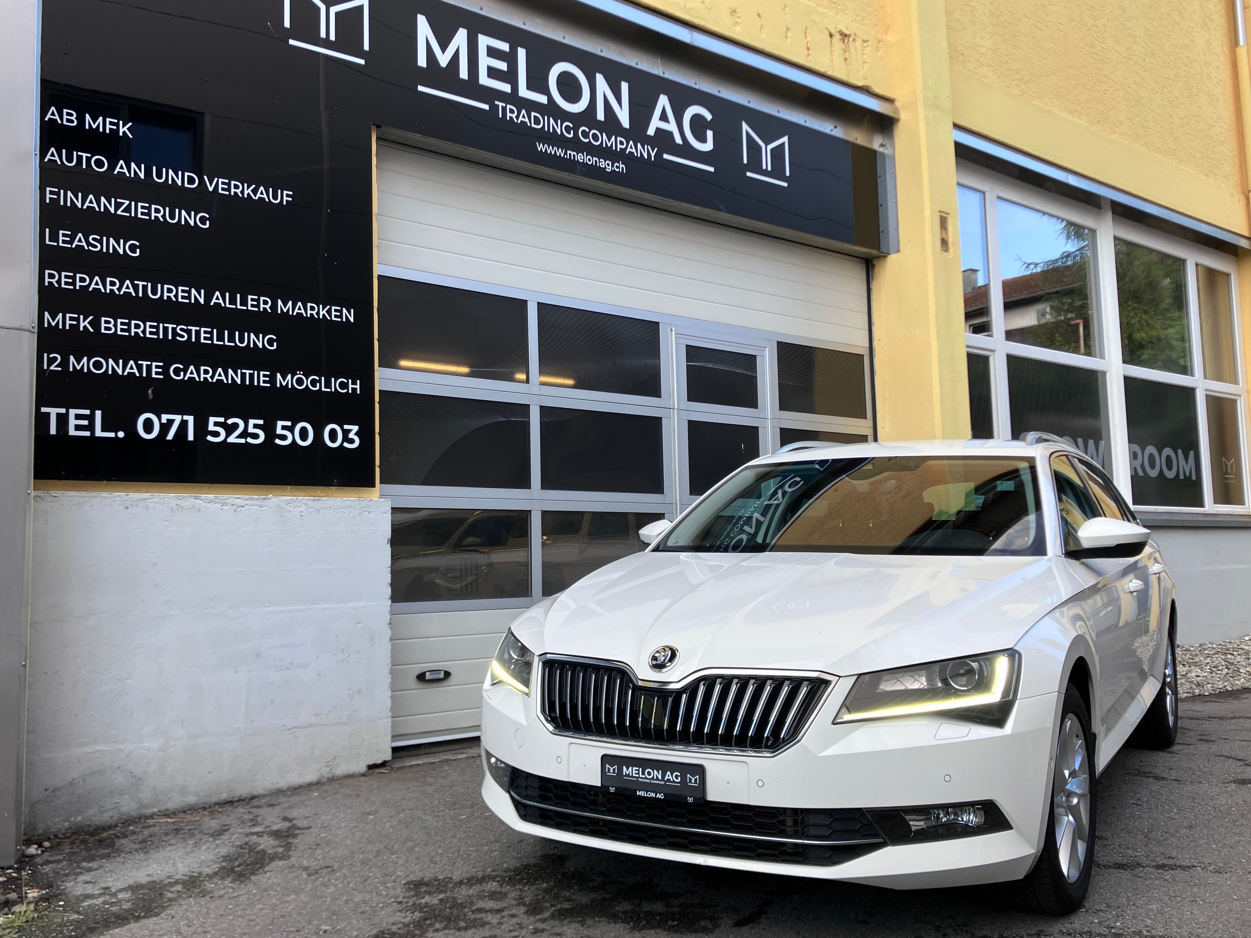 SKODA Superb Combi 2.0 TDi Style DSG