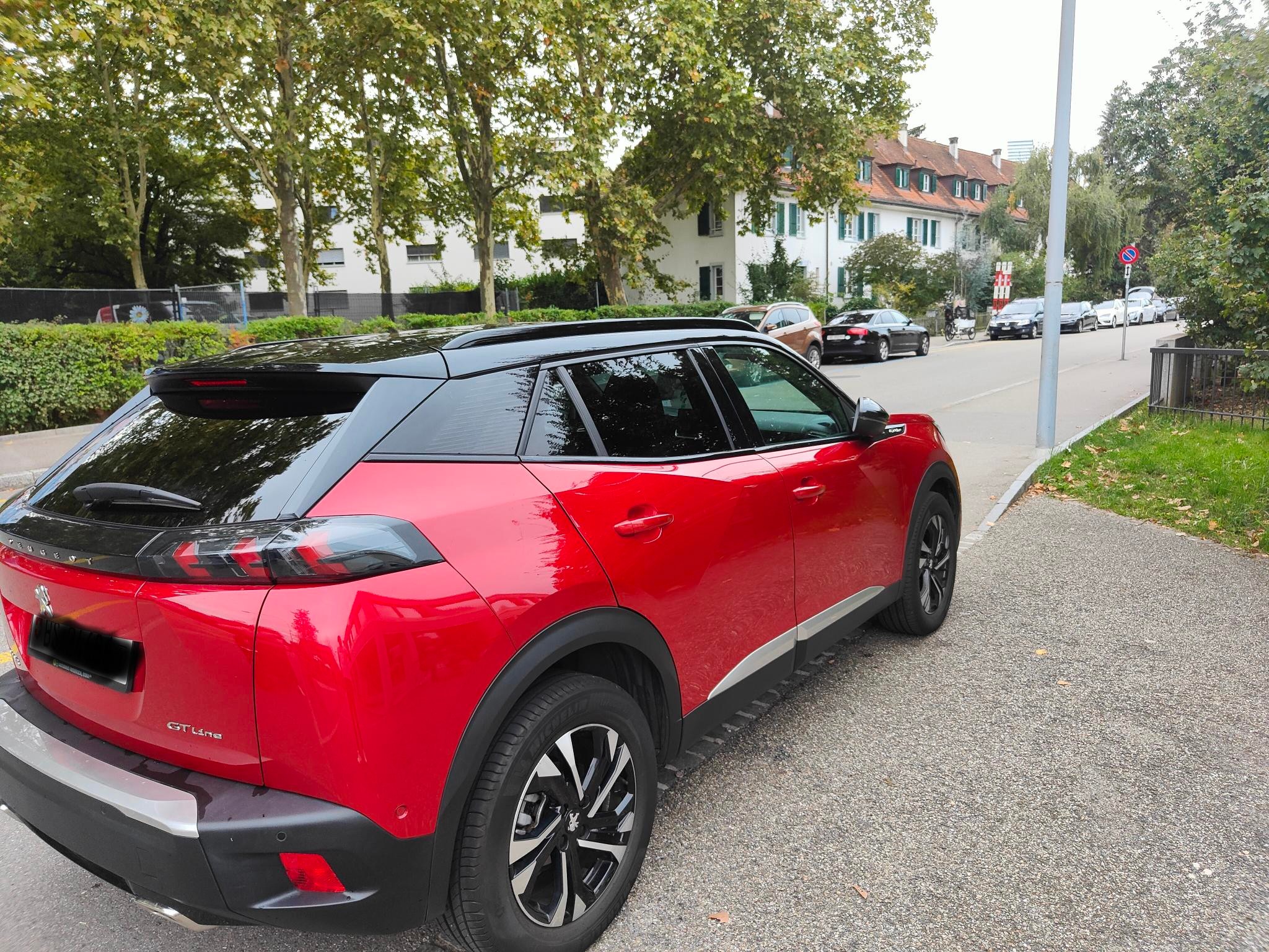 PEUGEOT 2008 1.2 PureTech GT Line