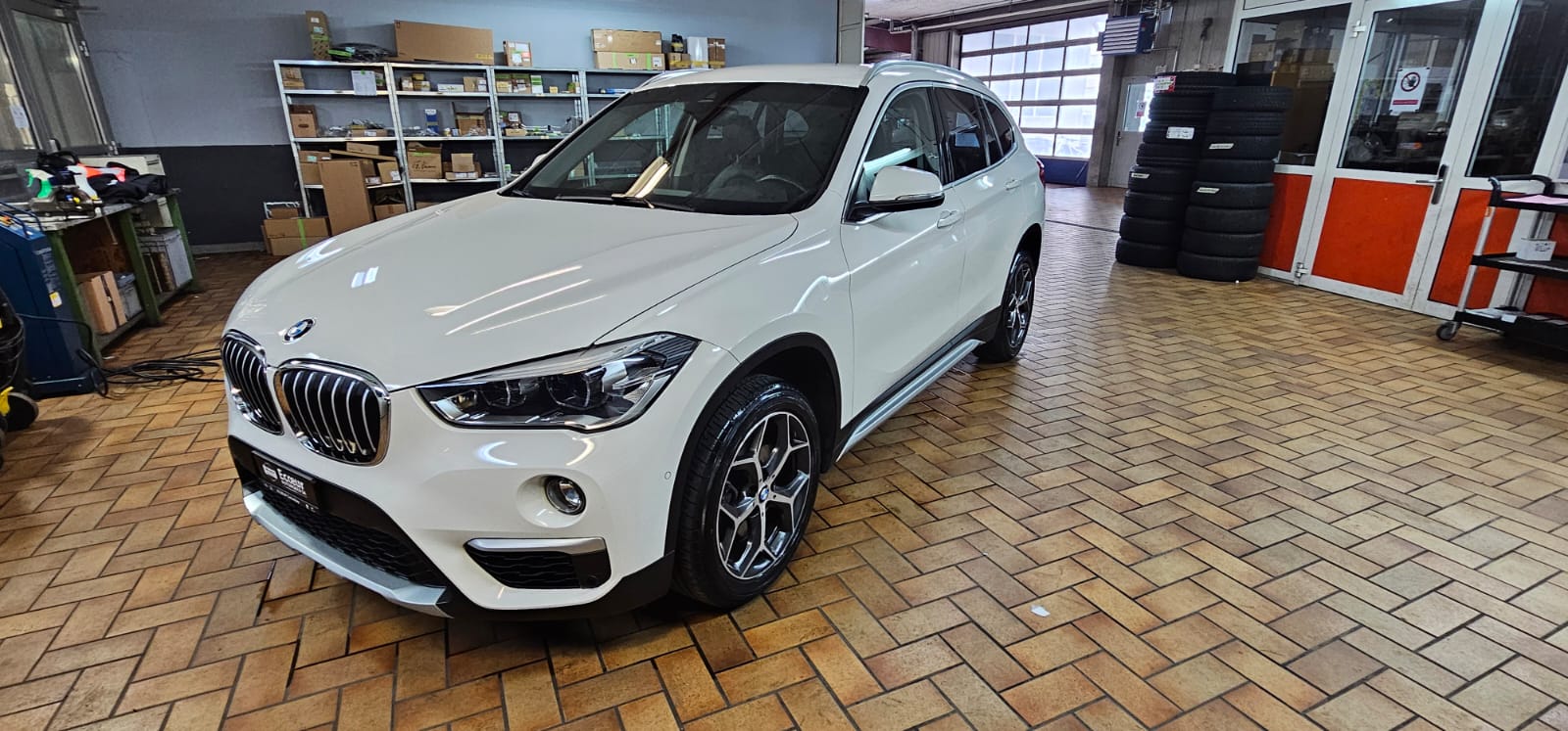 BMW X1 xDrive 25i xLine Steptronic