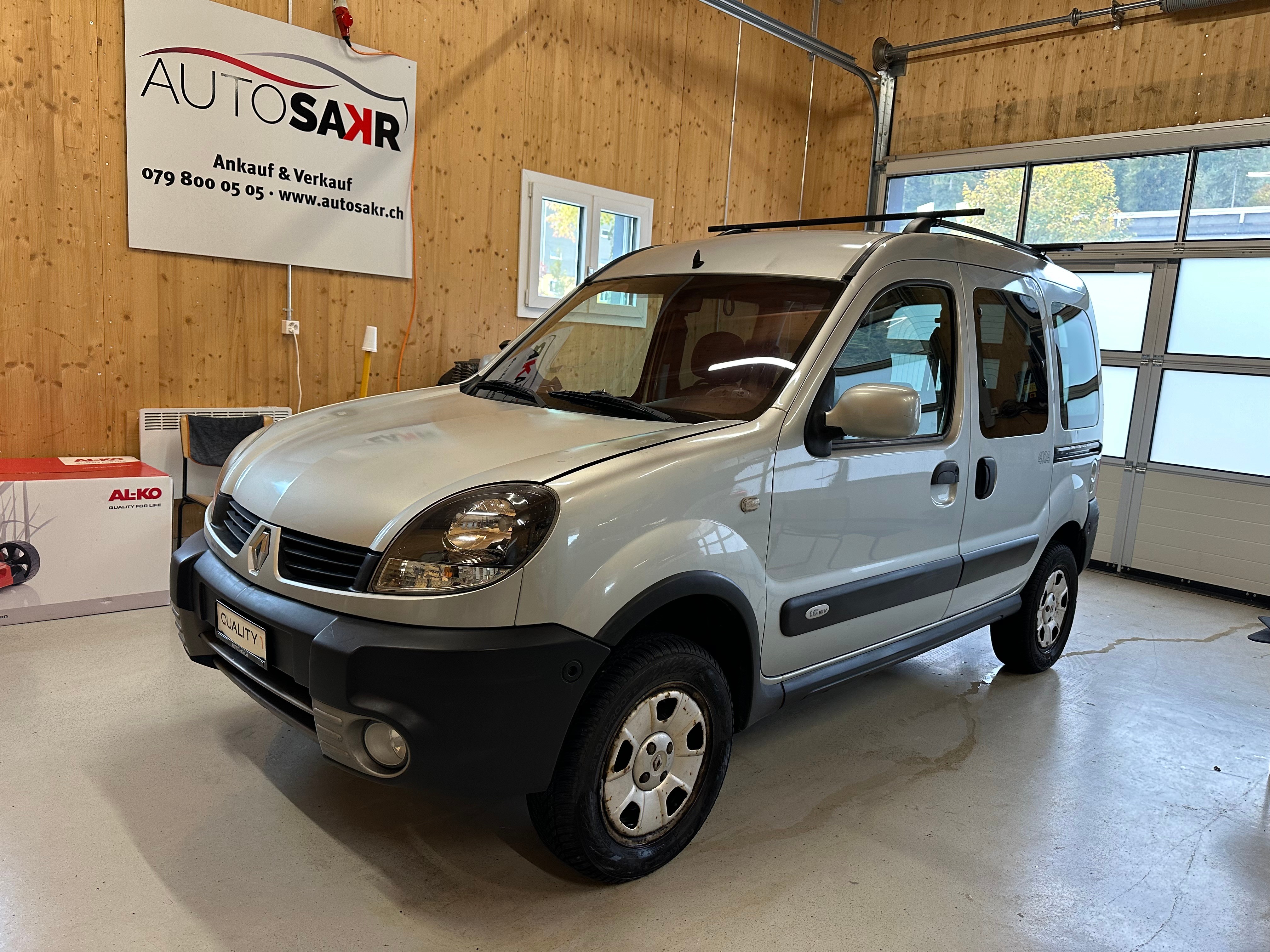 RENAULT Kangoo 1.6 16V Privilège 4x4