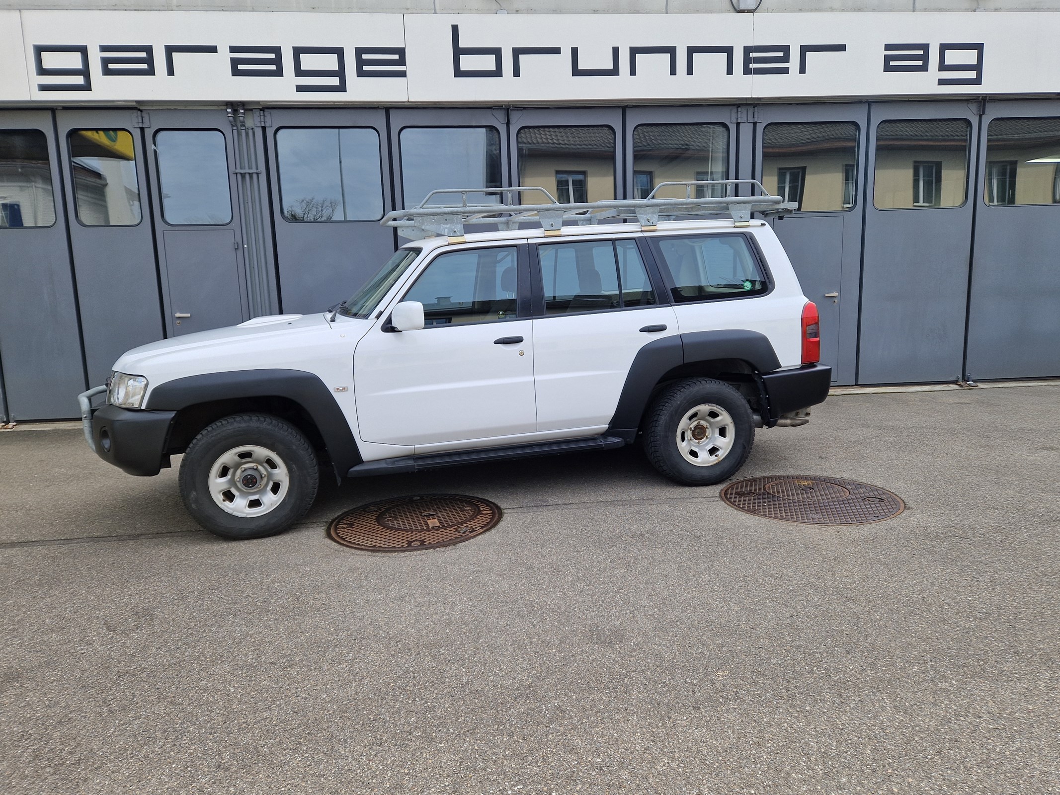 NISSAN Patrol 3.0 Di XE Wagon