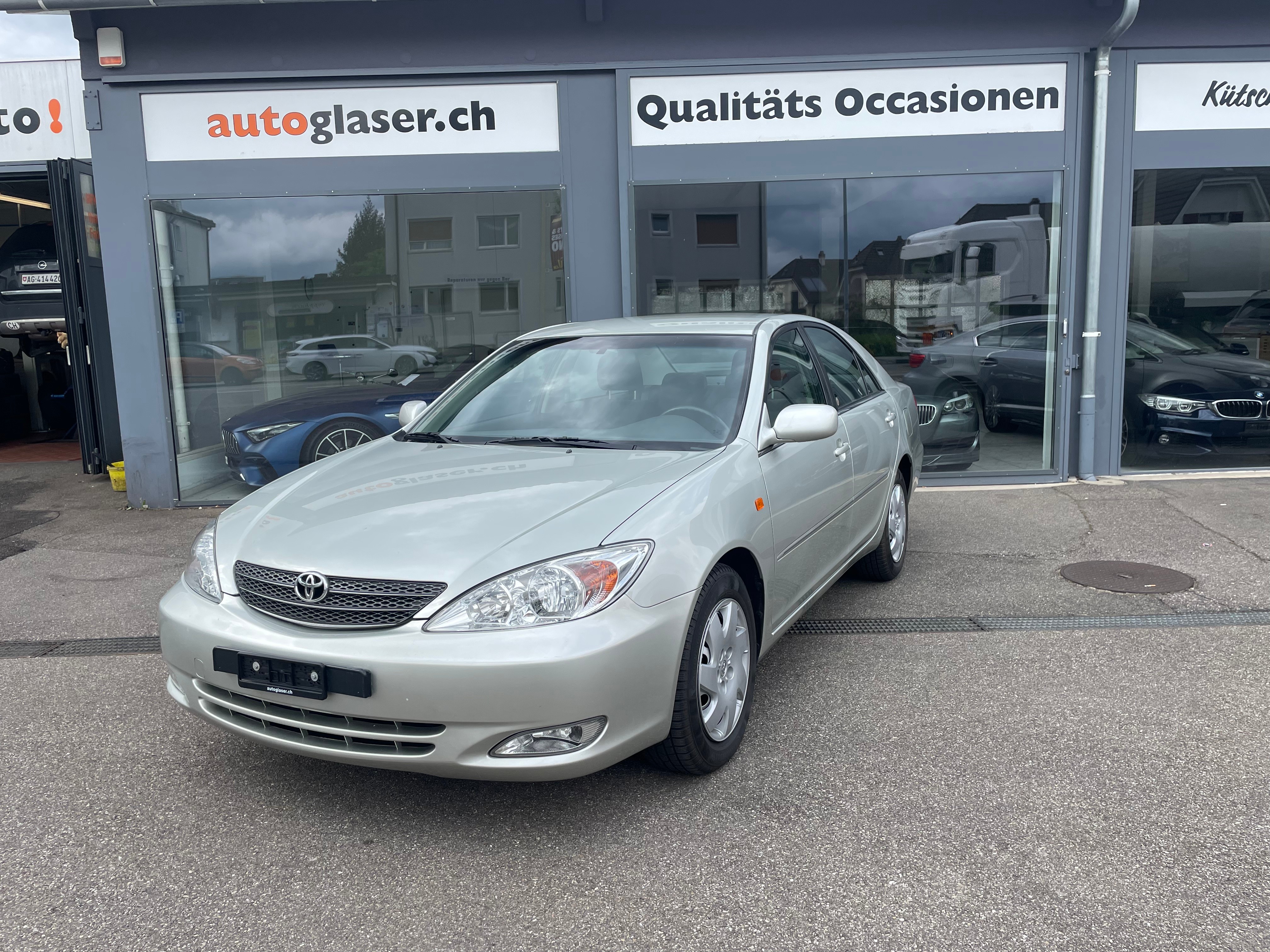 TOYOTA Camry 2.4