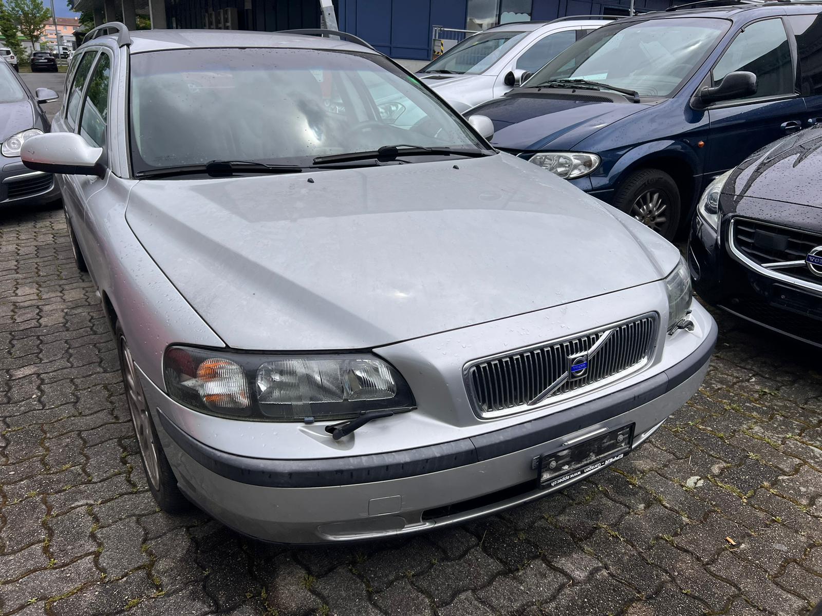 VOLVO V70 2.4T Ocean Race