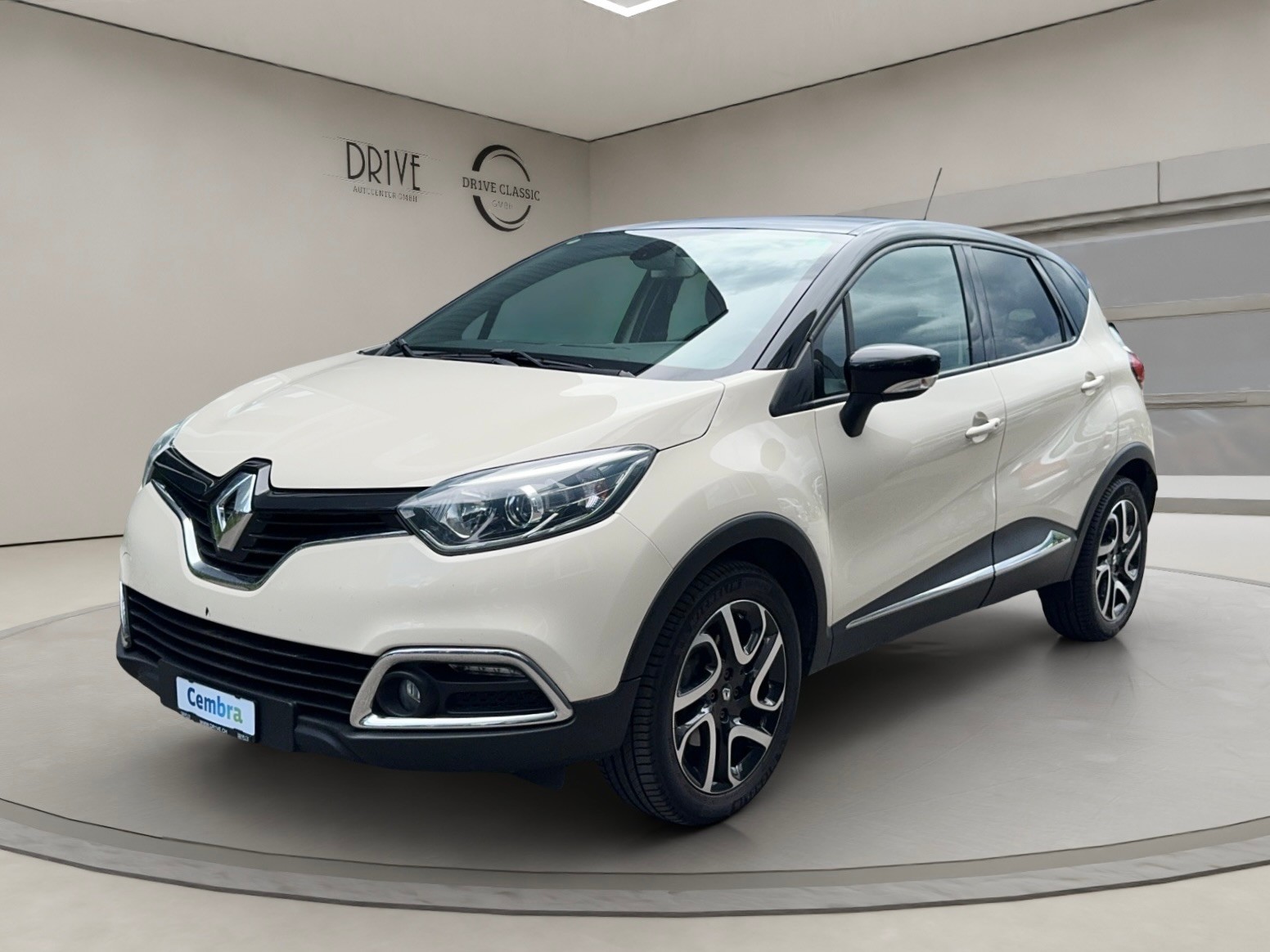 RENAULT Captur 1.2 T 16V Dynamique EDC