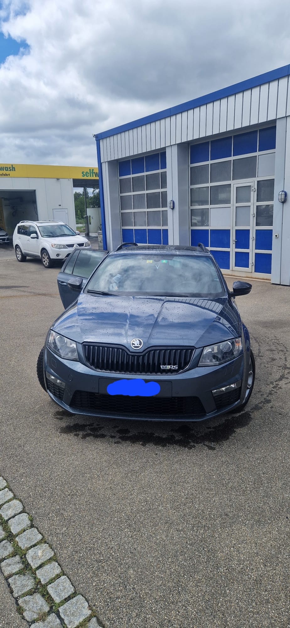 SKODA Octavia Combi 2.0 TDI RS DSG