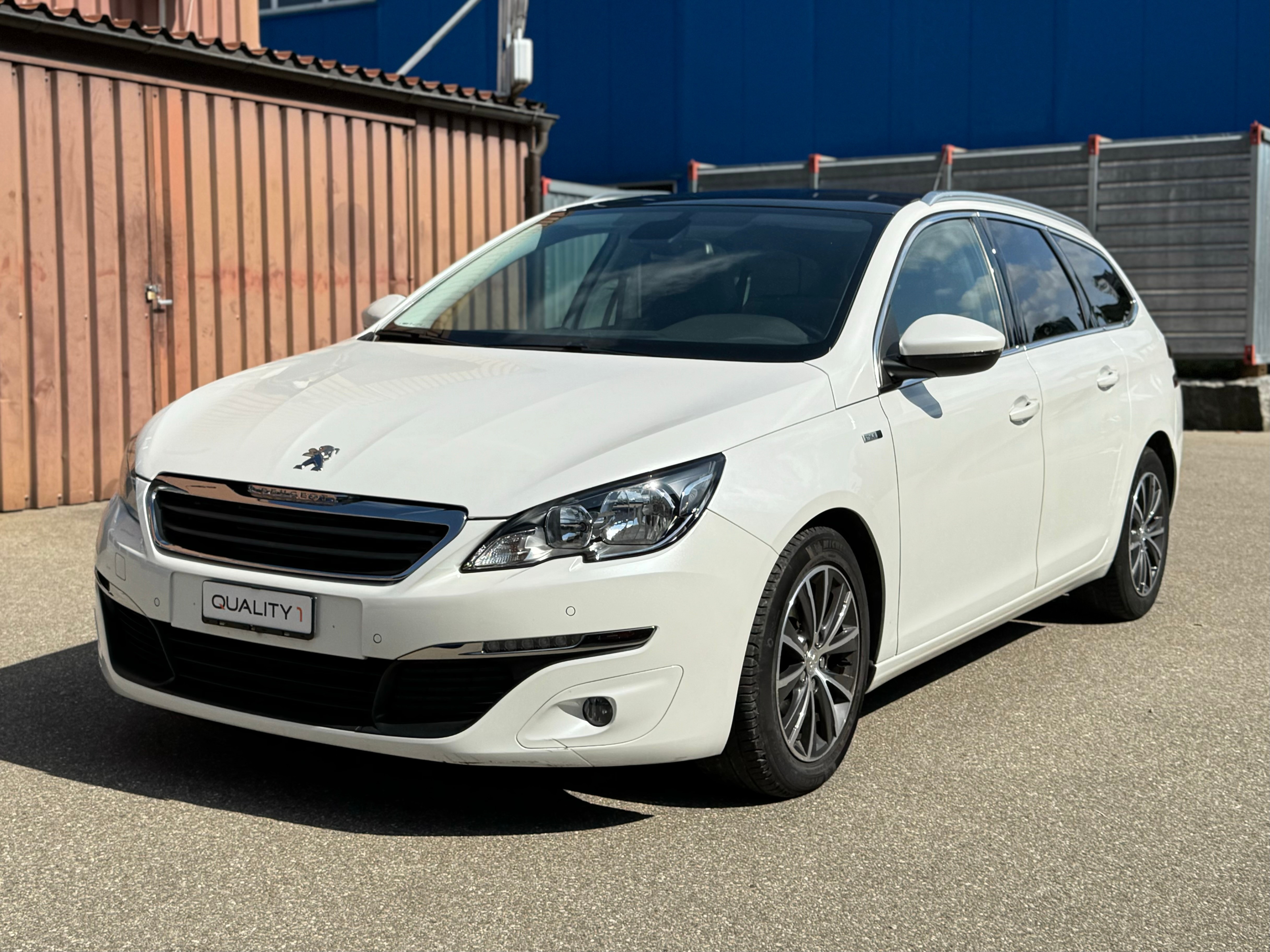 PEUGEOT 308 SW 1.2 THP Style Automatic